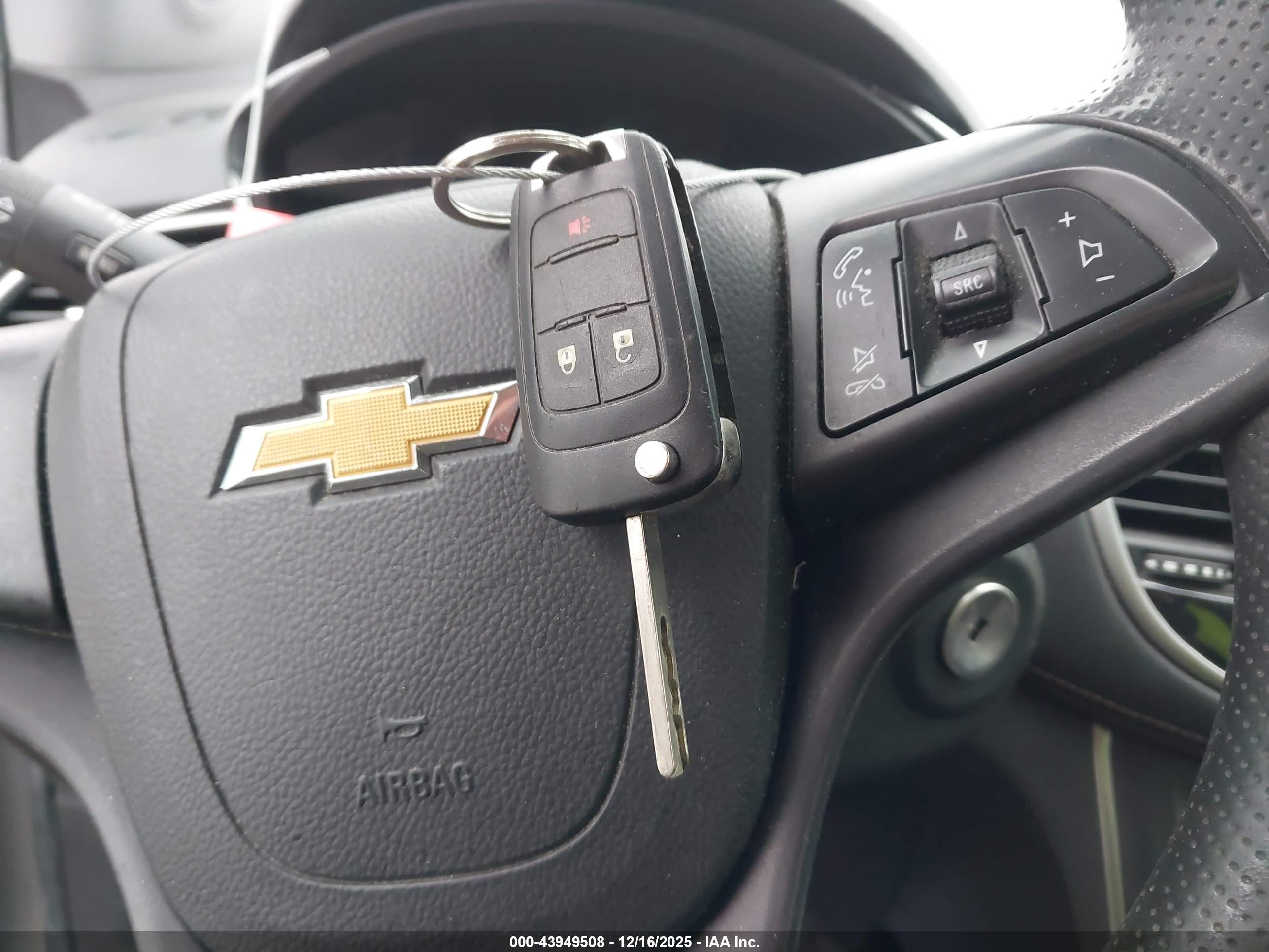 CHEVROLET TRAX image 11