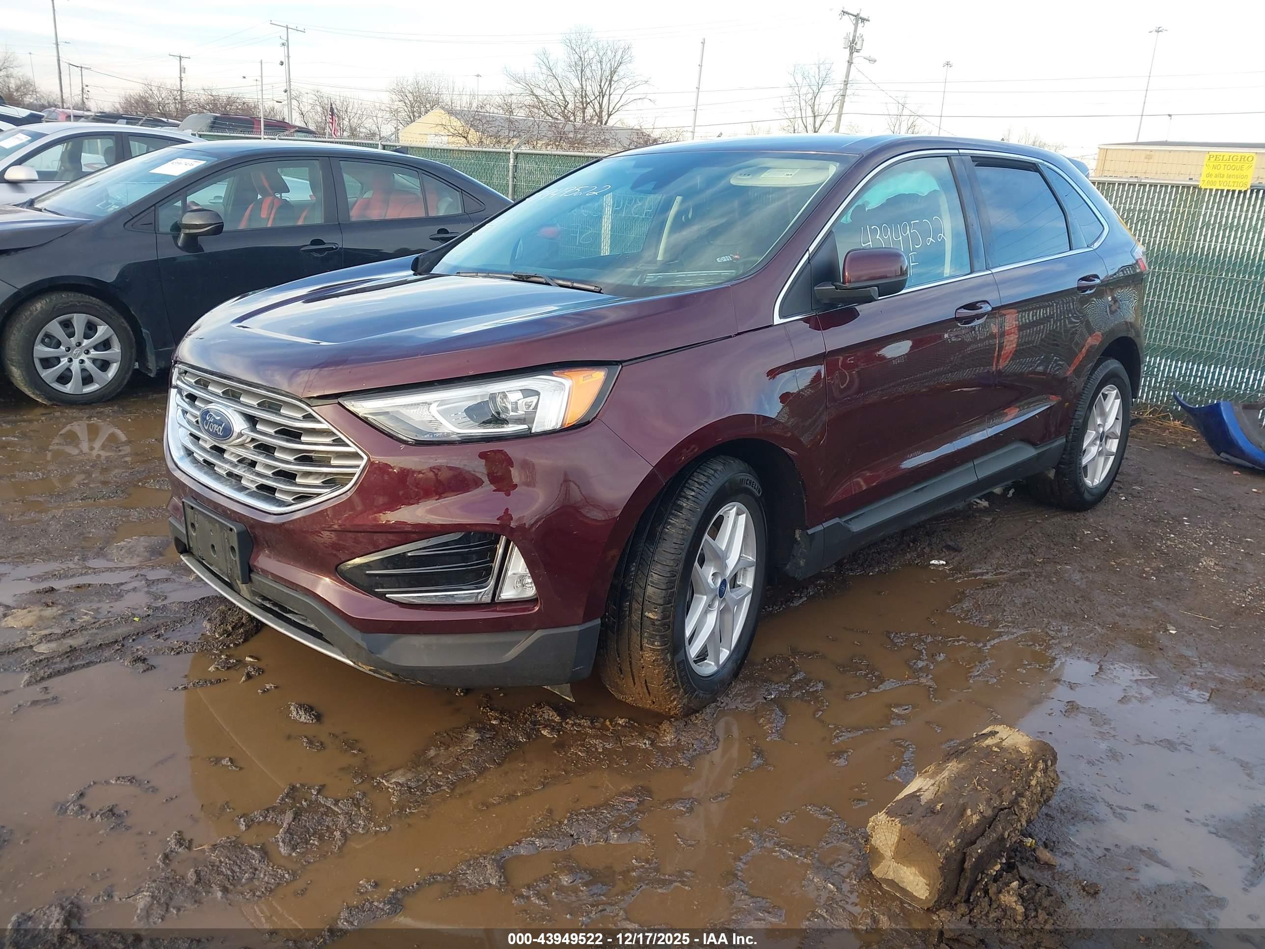 FORD EDGE image 2