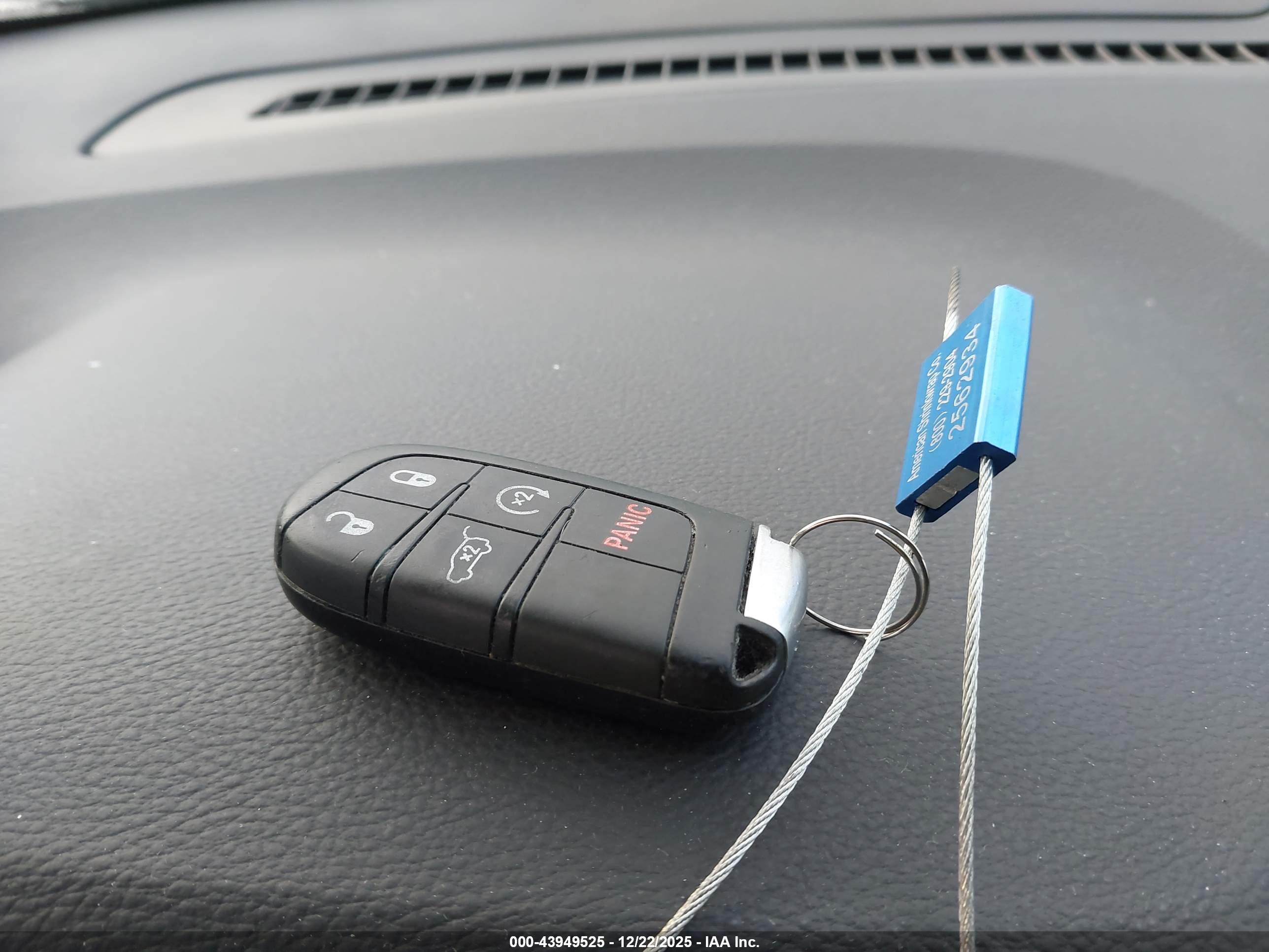 JEEP GRAND image 11