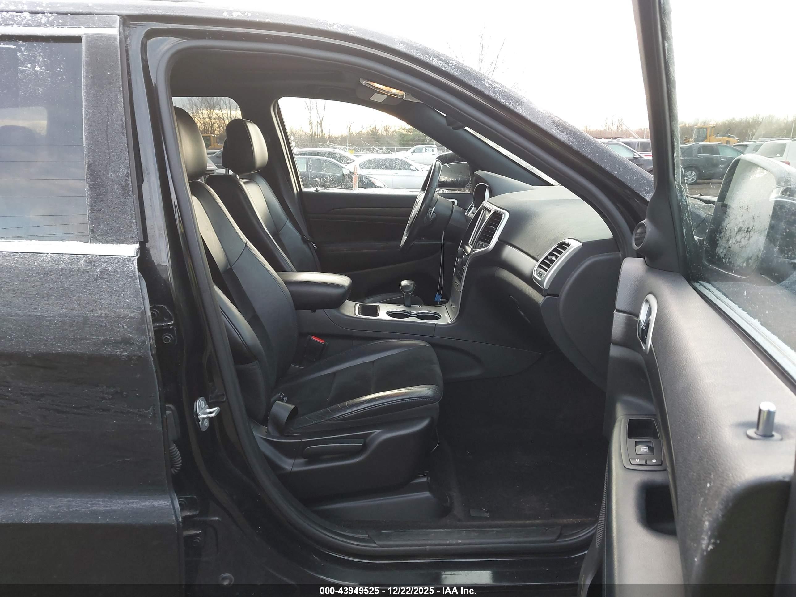 JEEP GRAND image 5