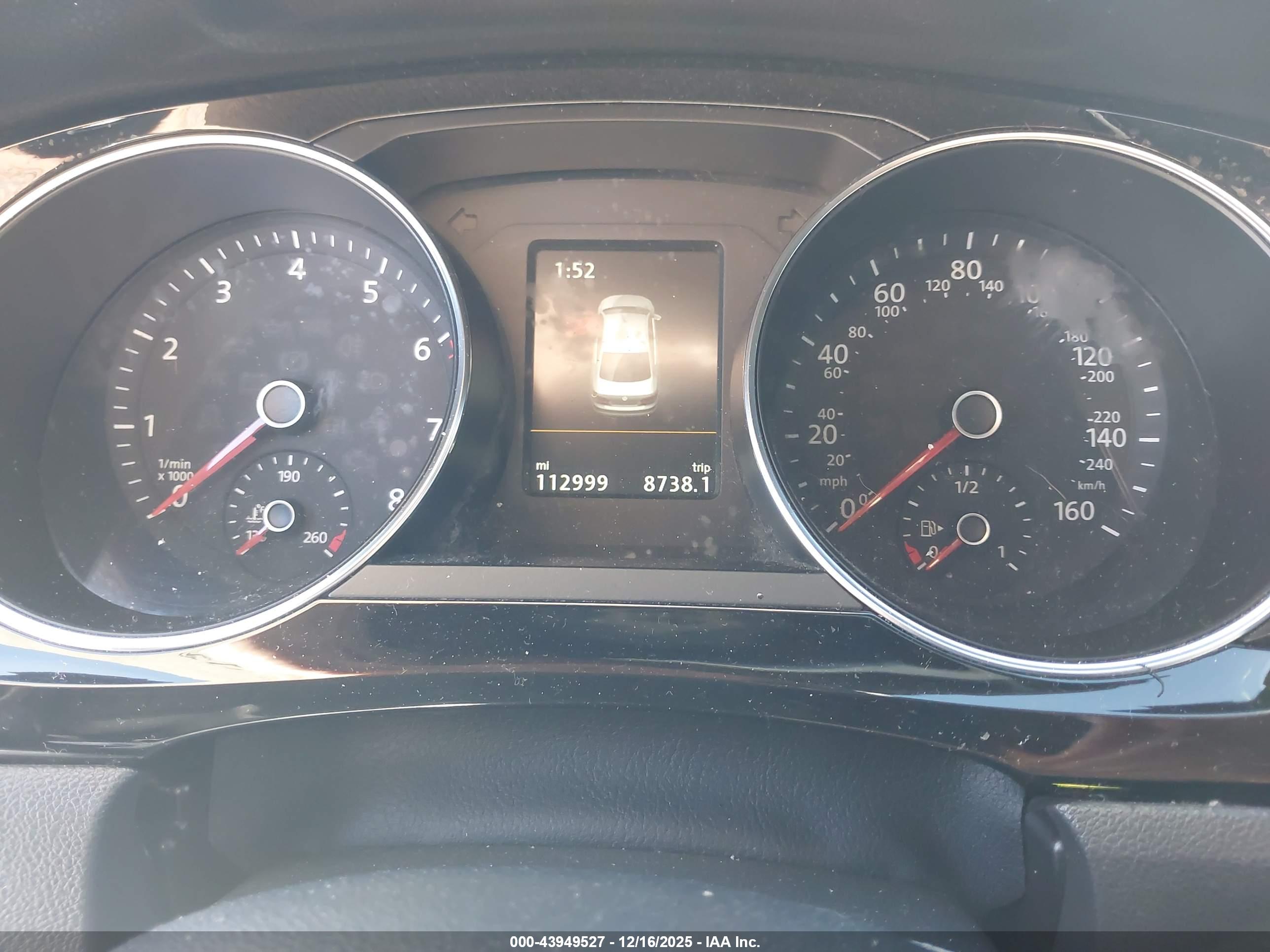 VOLKSWAGEN JETTA image 7