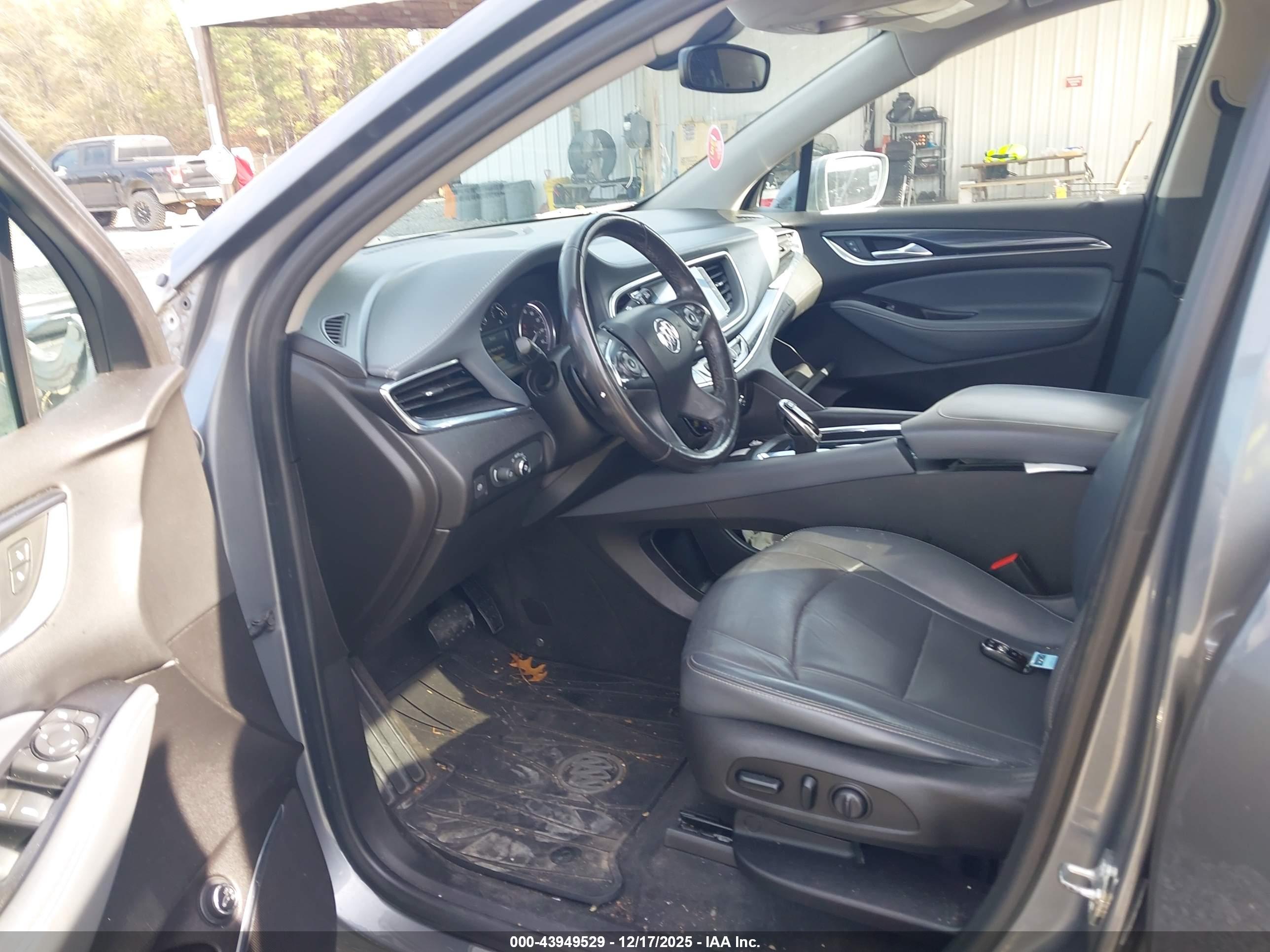 BUICK ENCLAVE image 5