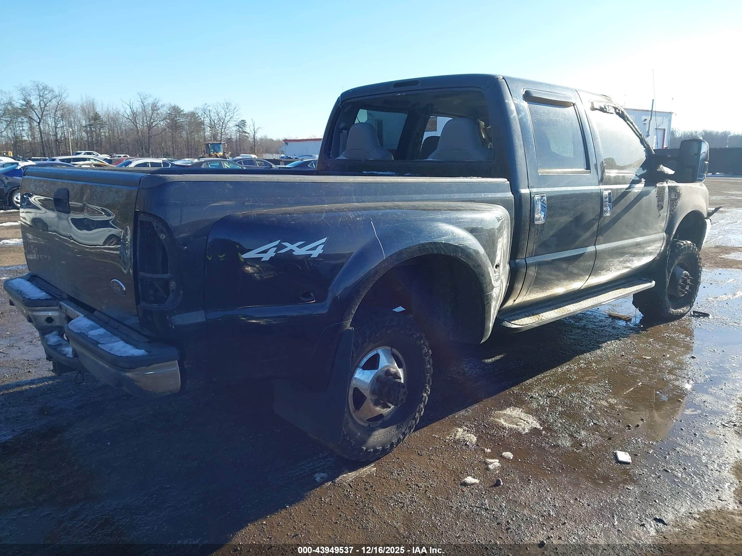 FORD F-350 image 4
