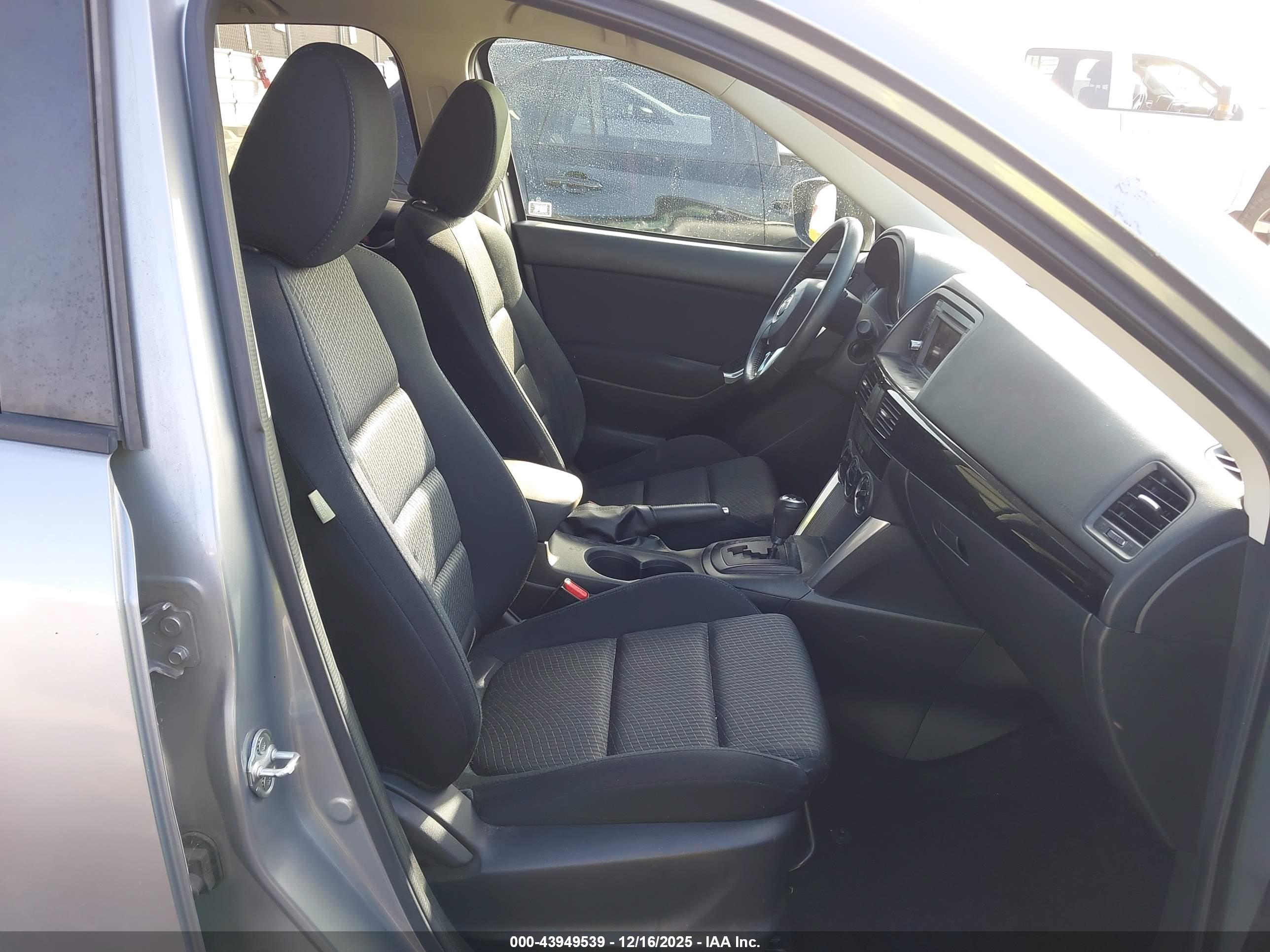 MAZDA CX-5 image 5