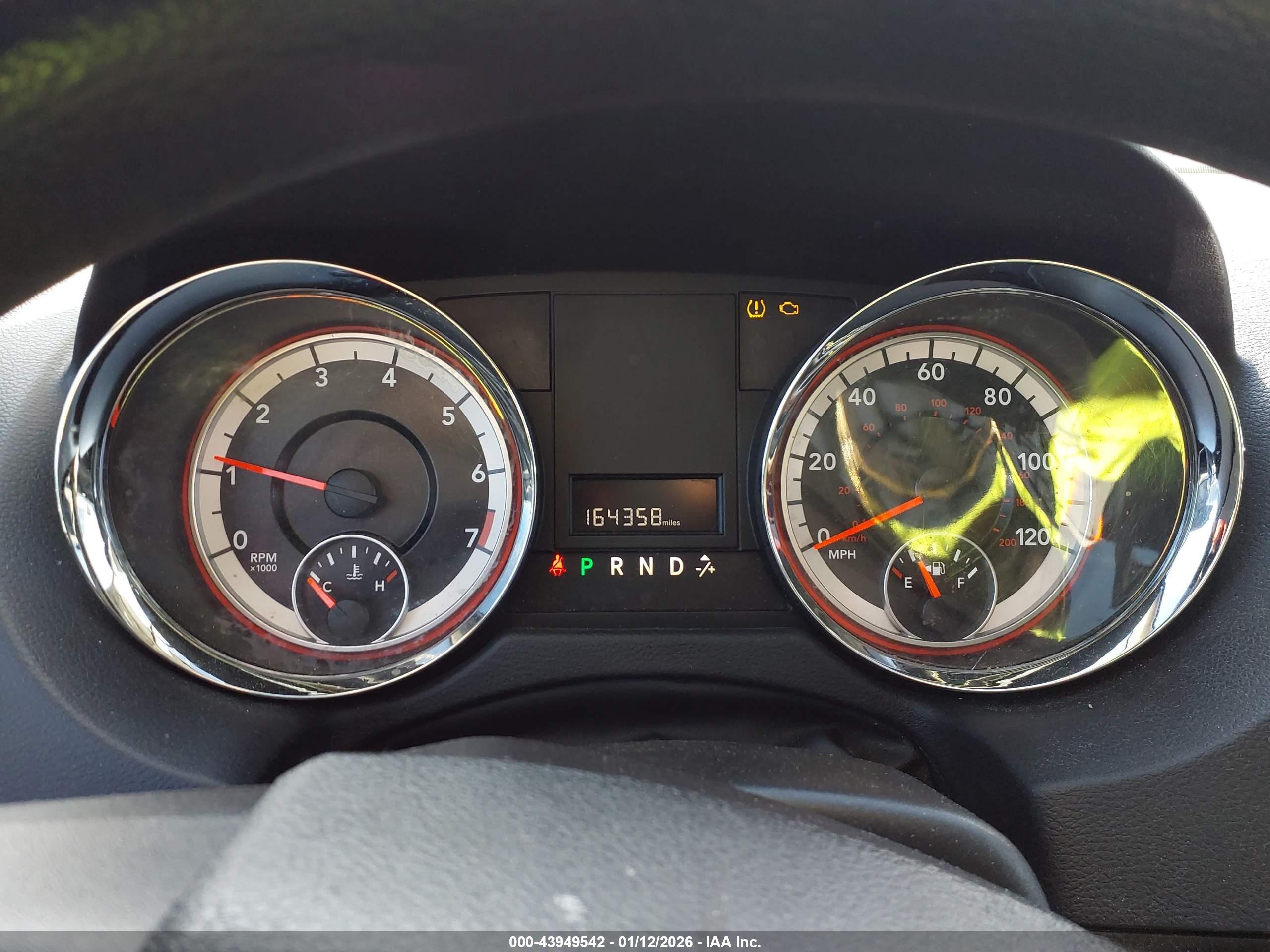 DODGE GRAND image 7