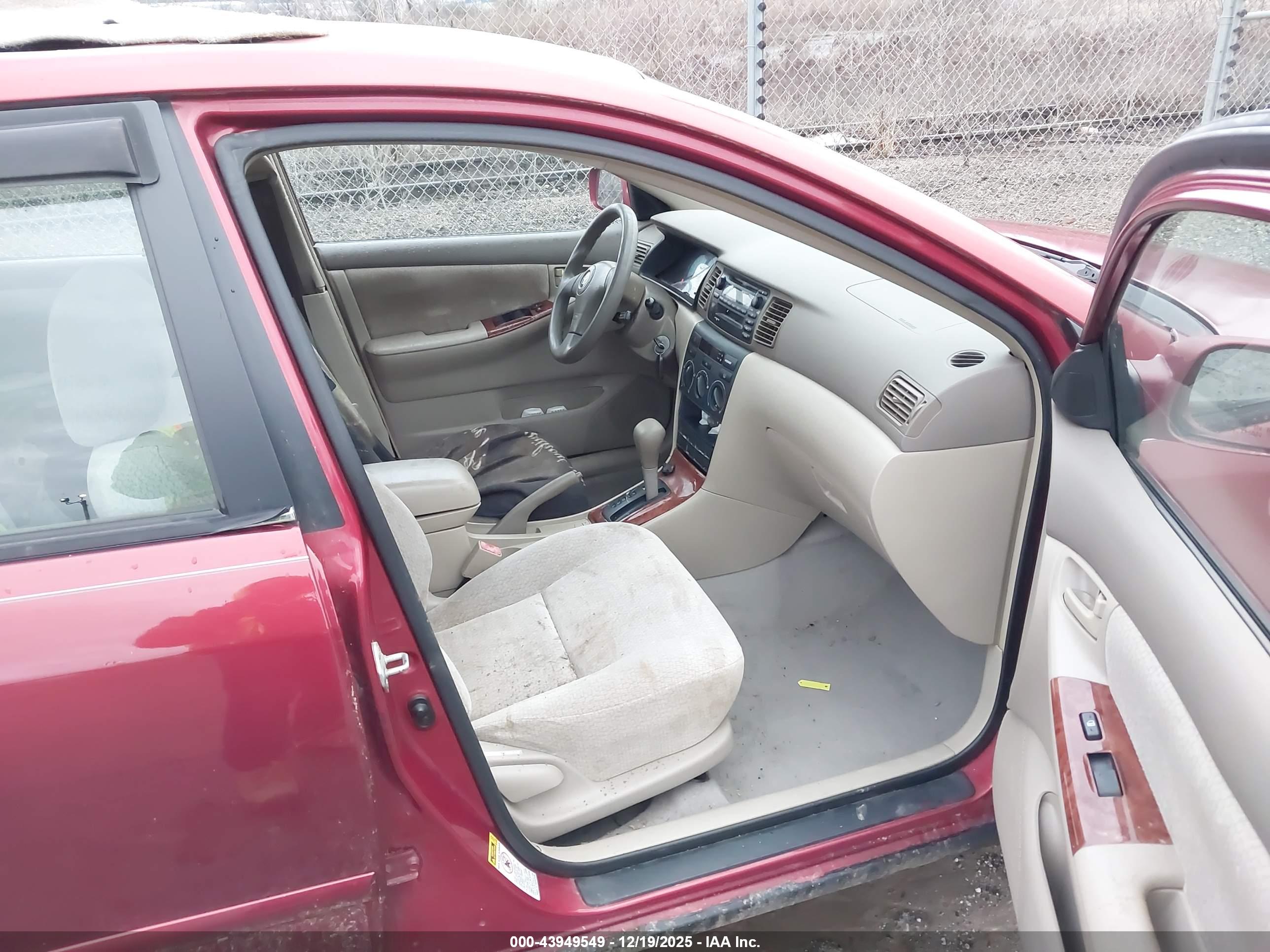 TOYOTA COROLLA image 5