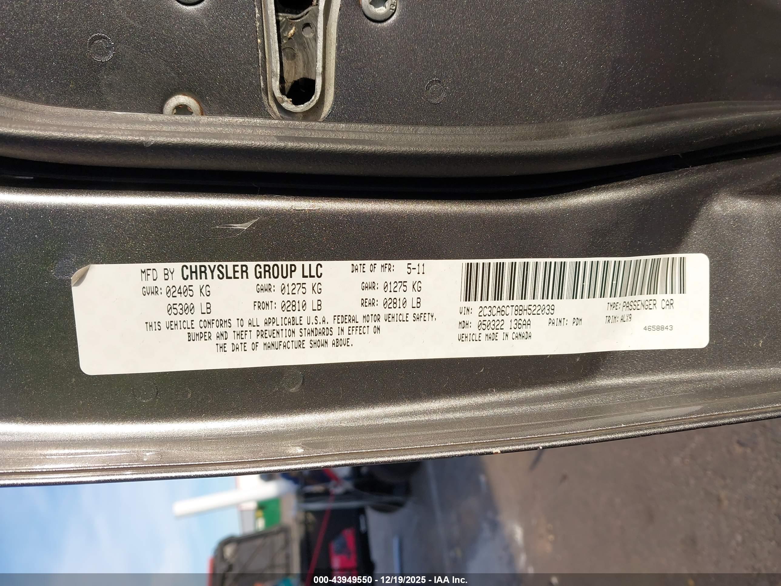CHRYSLER 300C image 9