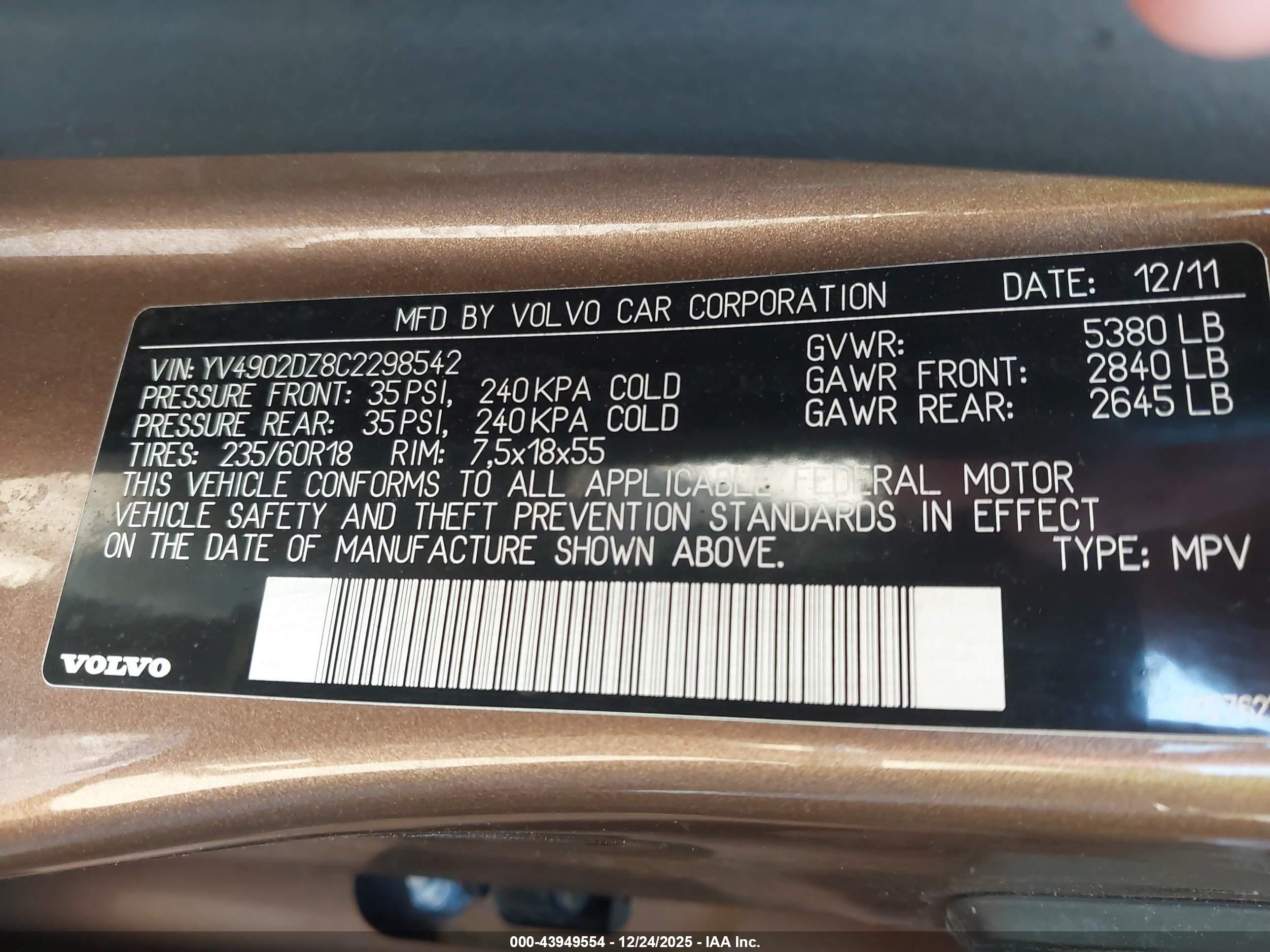 VOLVO XC60 image 9