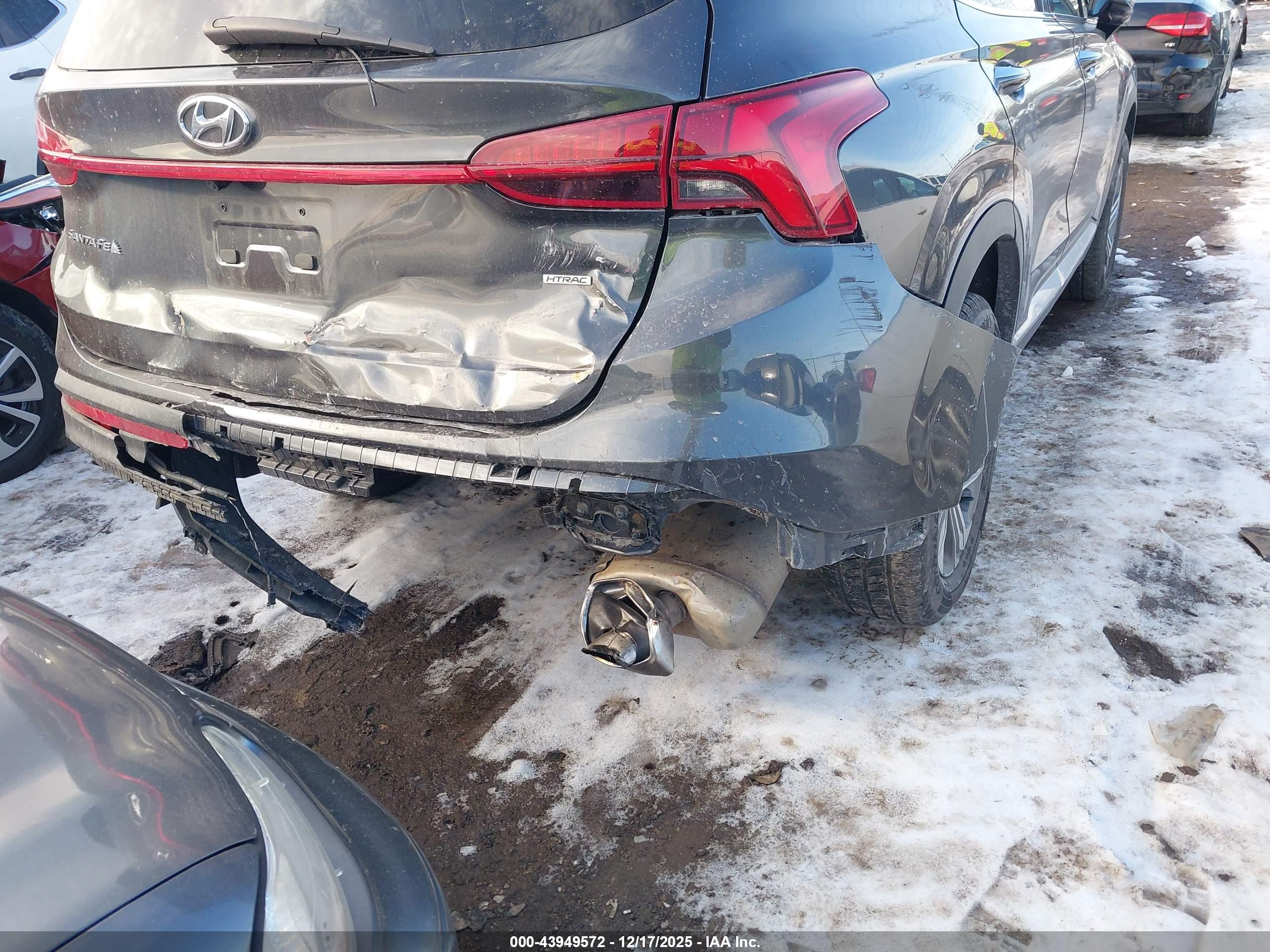 HYUNDAI SANTA image 6