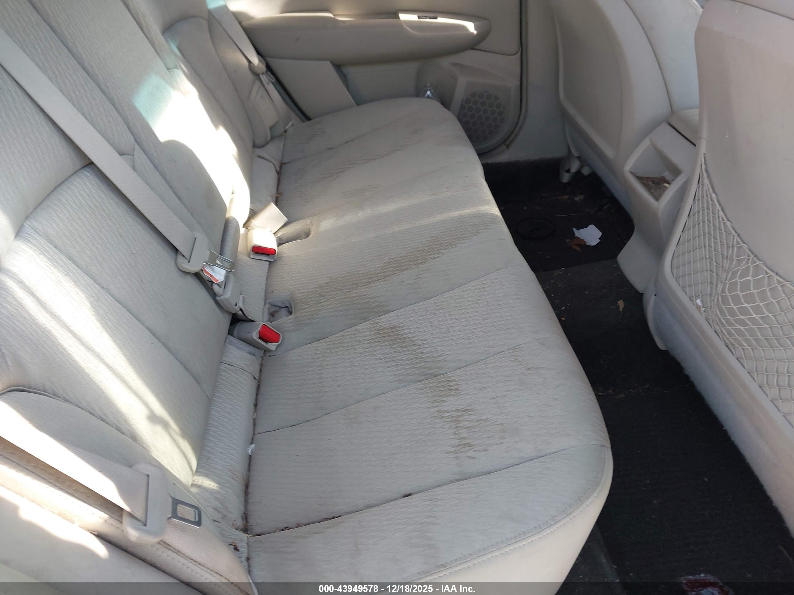 SUBARU OUTBACK image 8