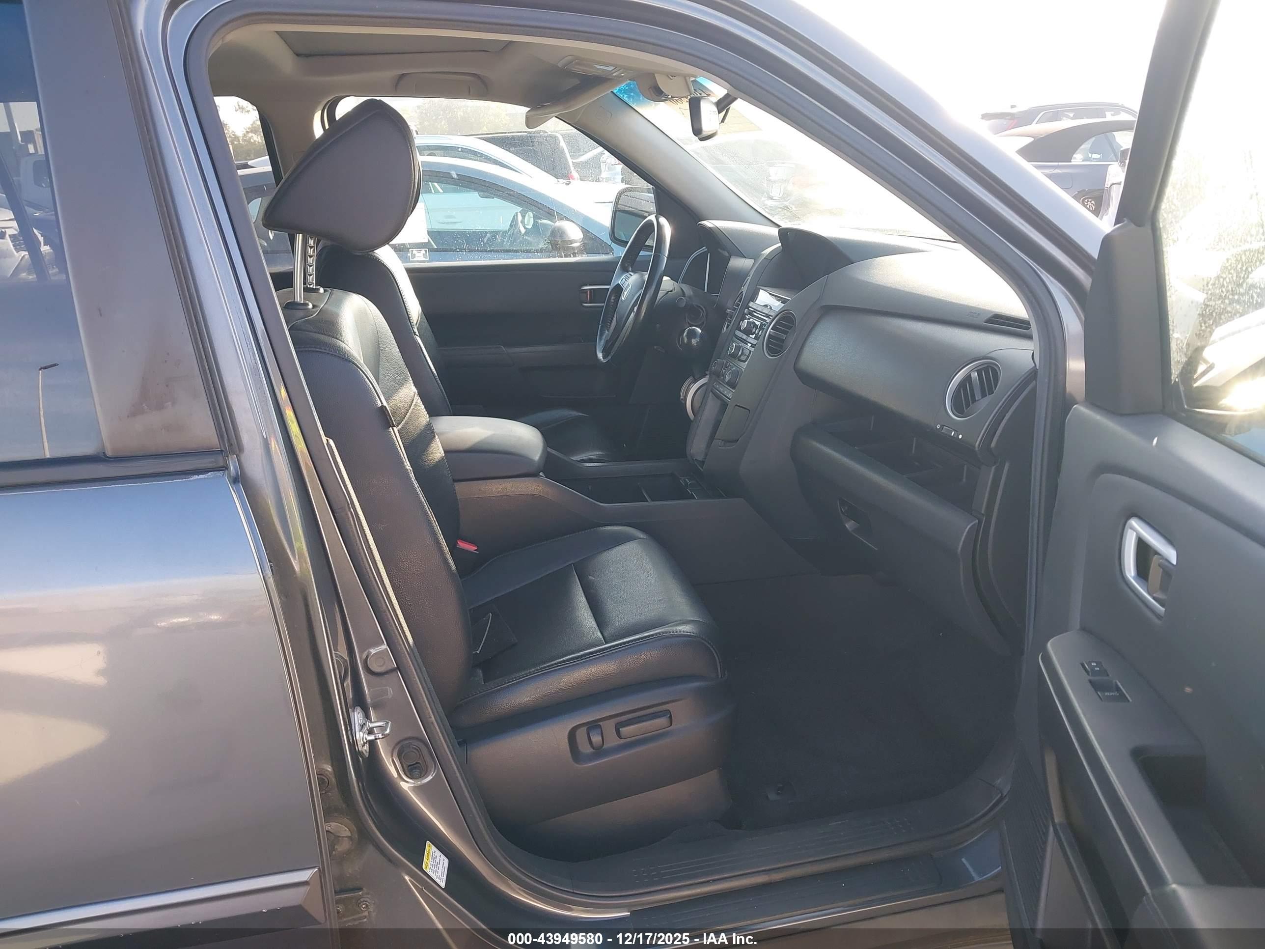 HONDA PILOT image 5