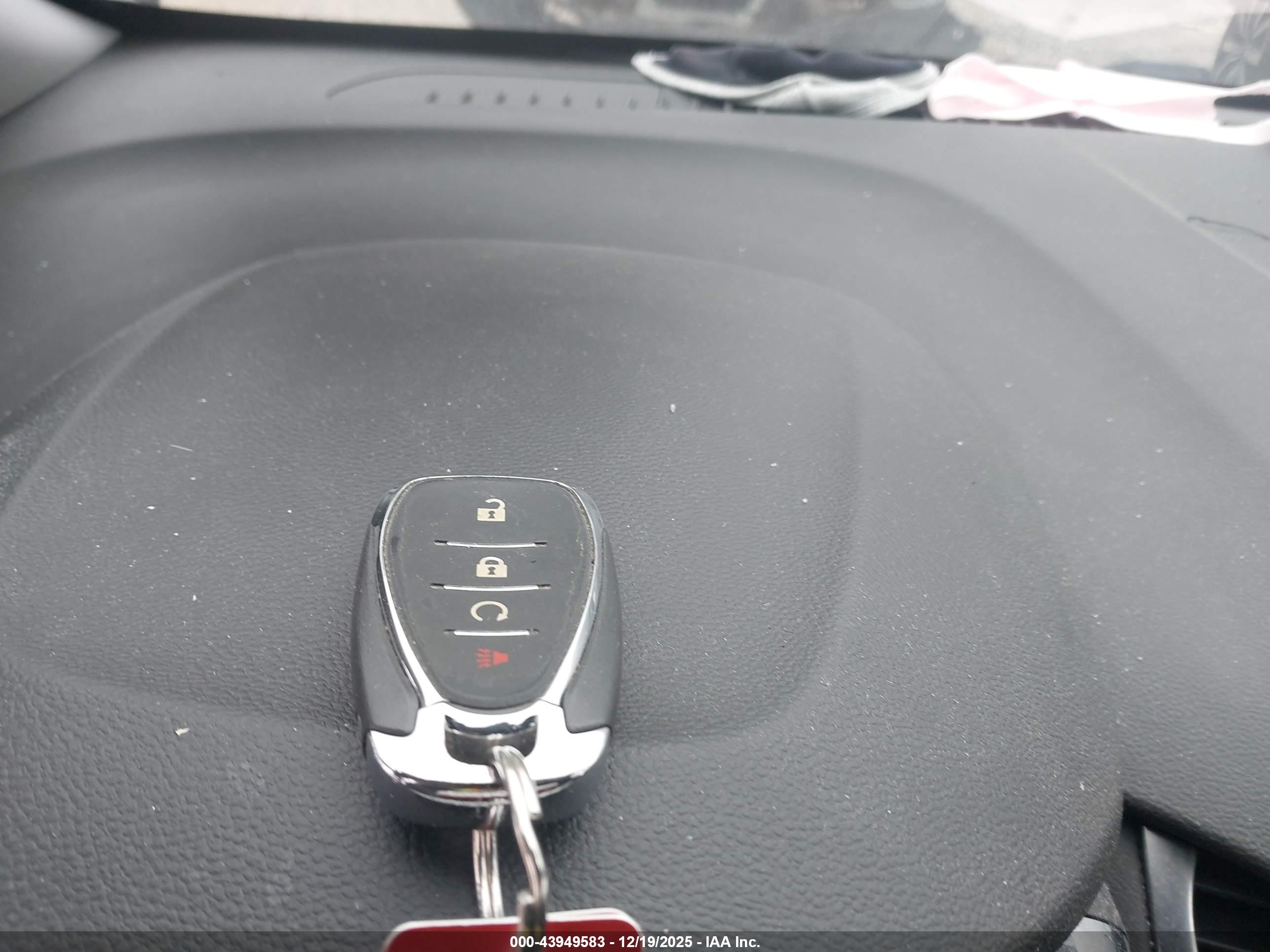 CHEVROLET TRAX image 11
