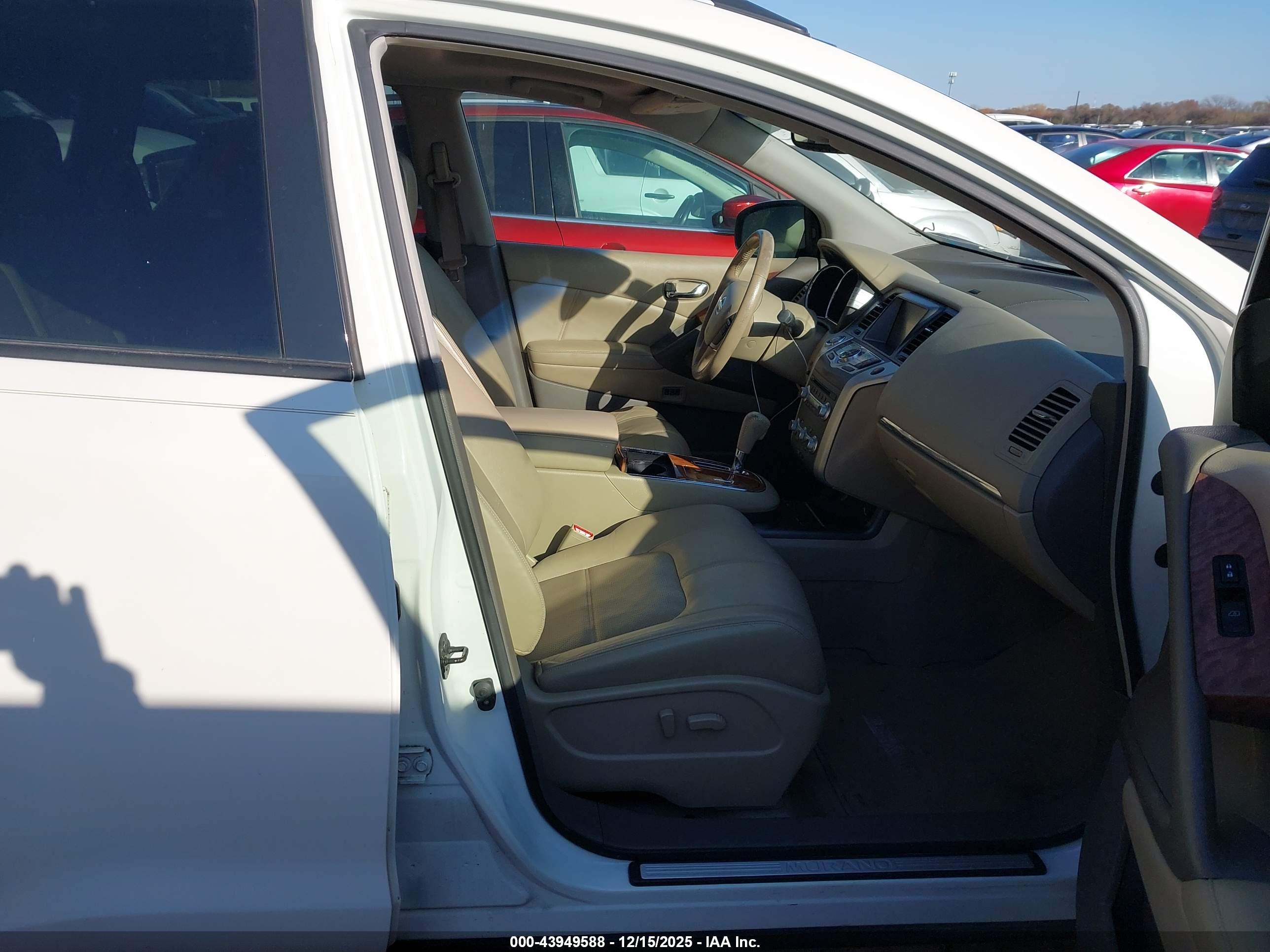 NISSAN MURANO image 5