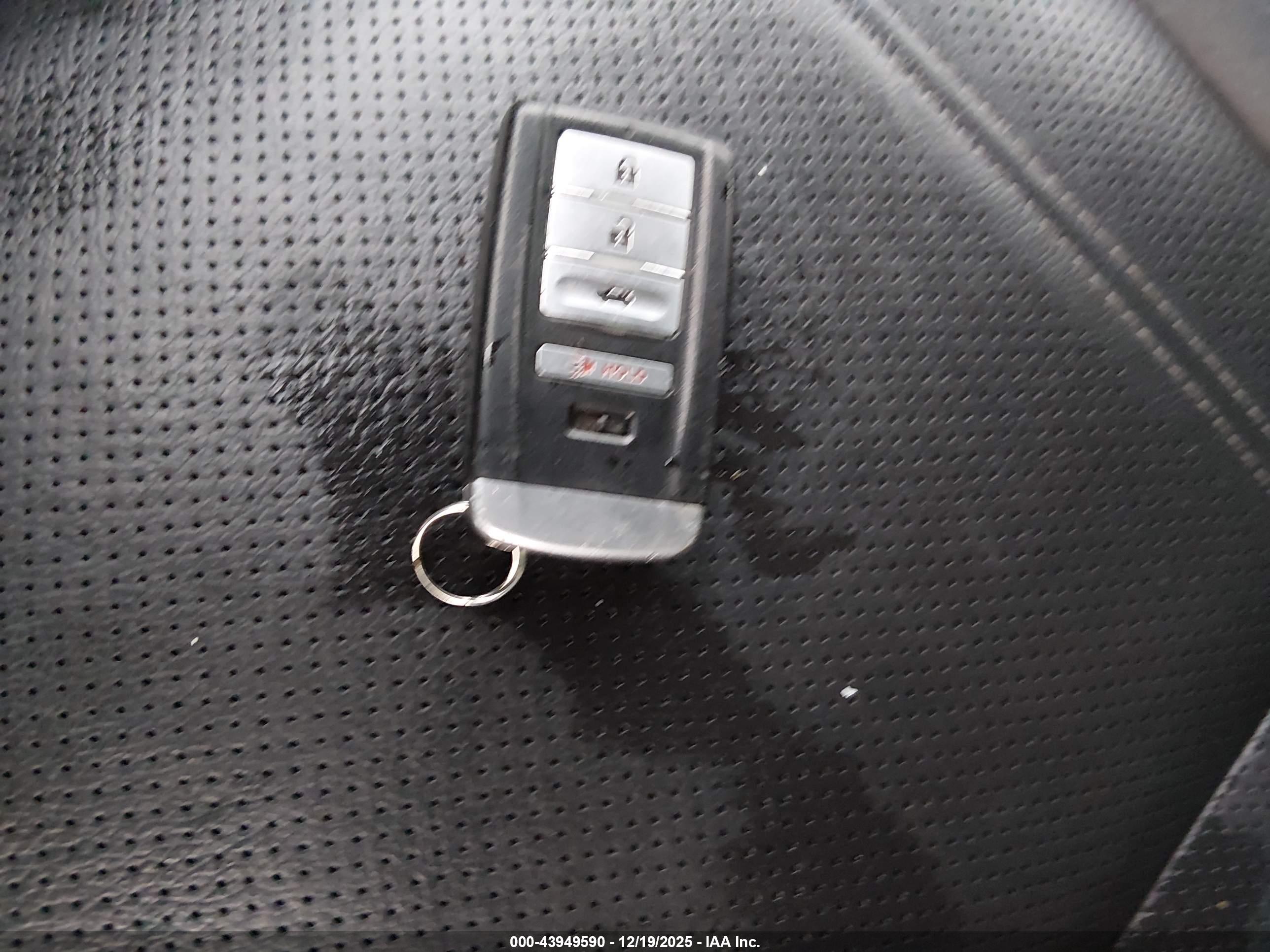ACURA TLX image 11