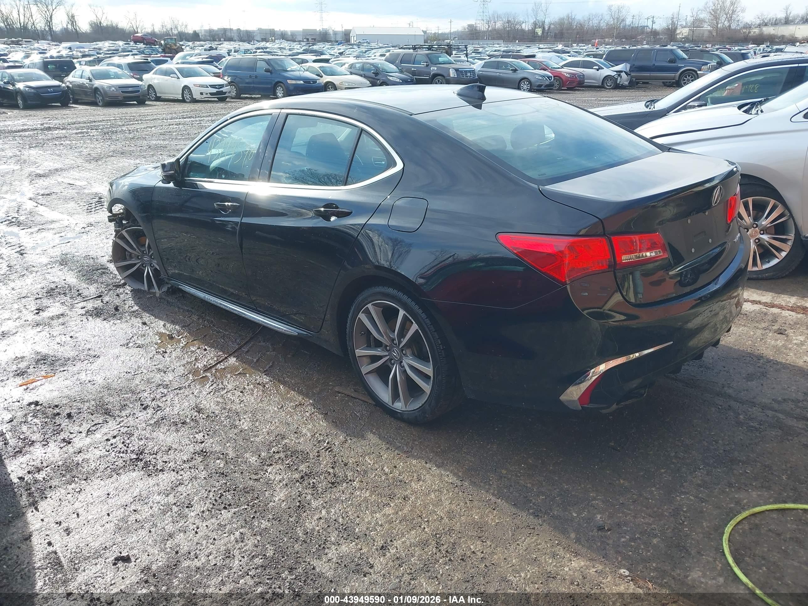 ACURA TLX image 3