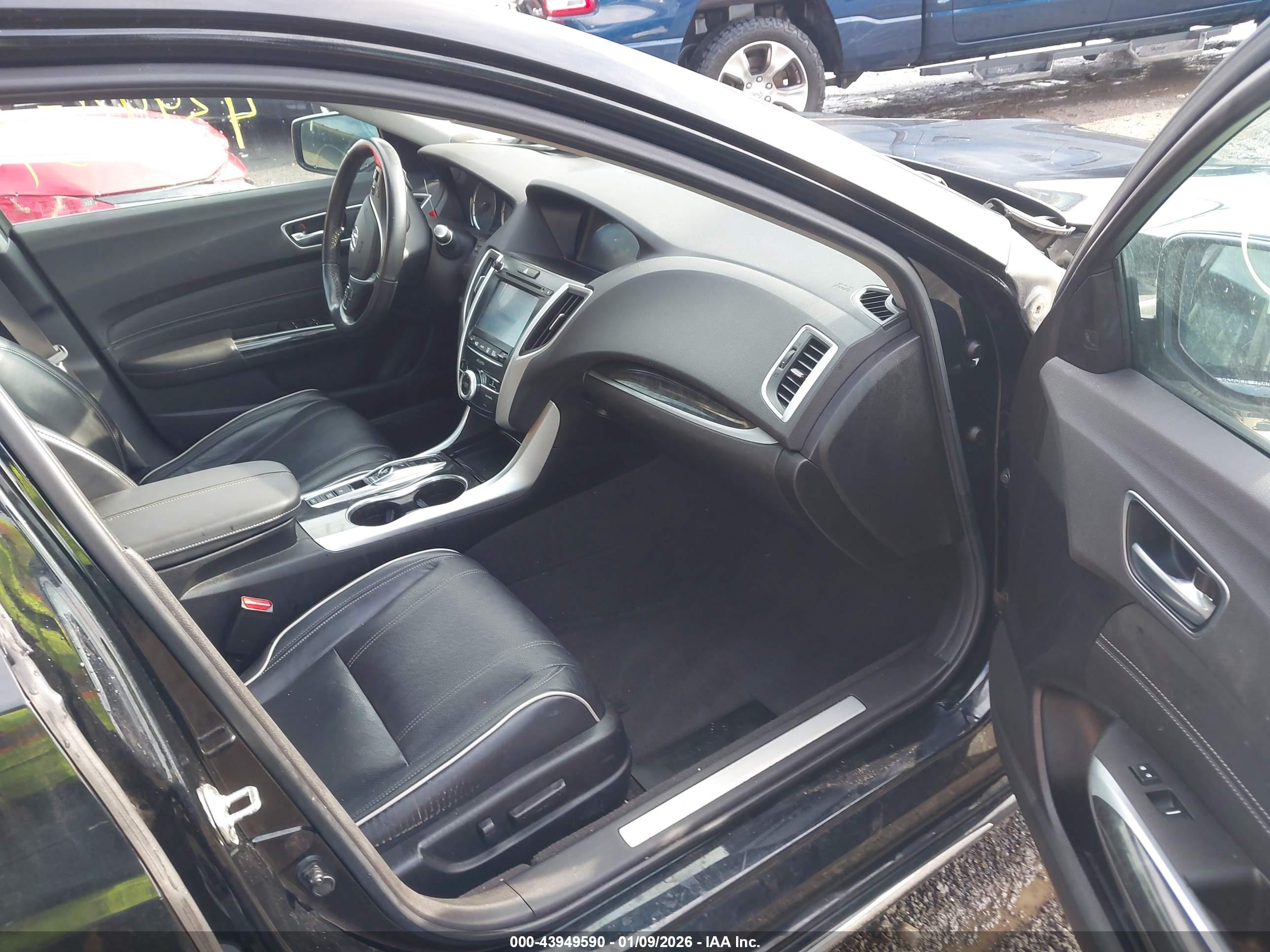 ACURA TLX image 5