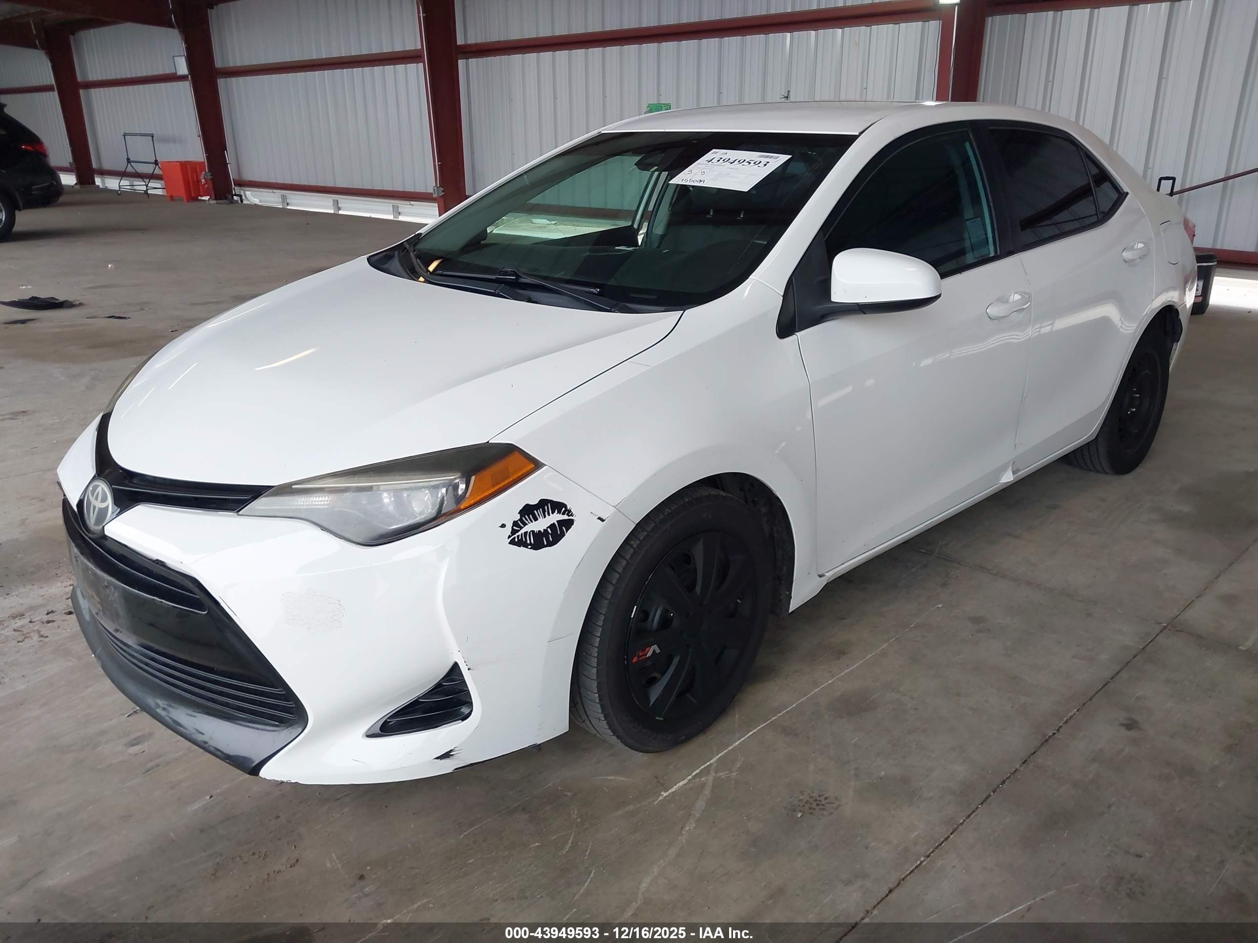 TOYOTA COROLLA image 2