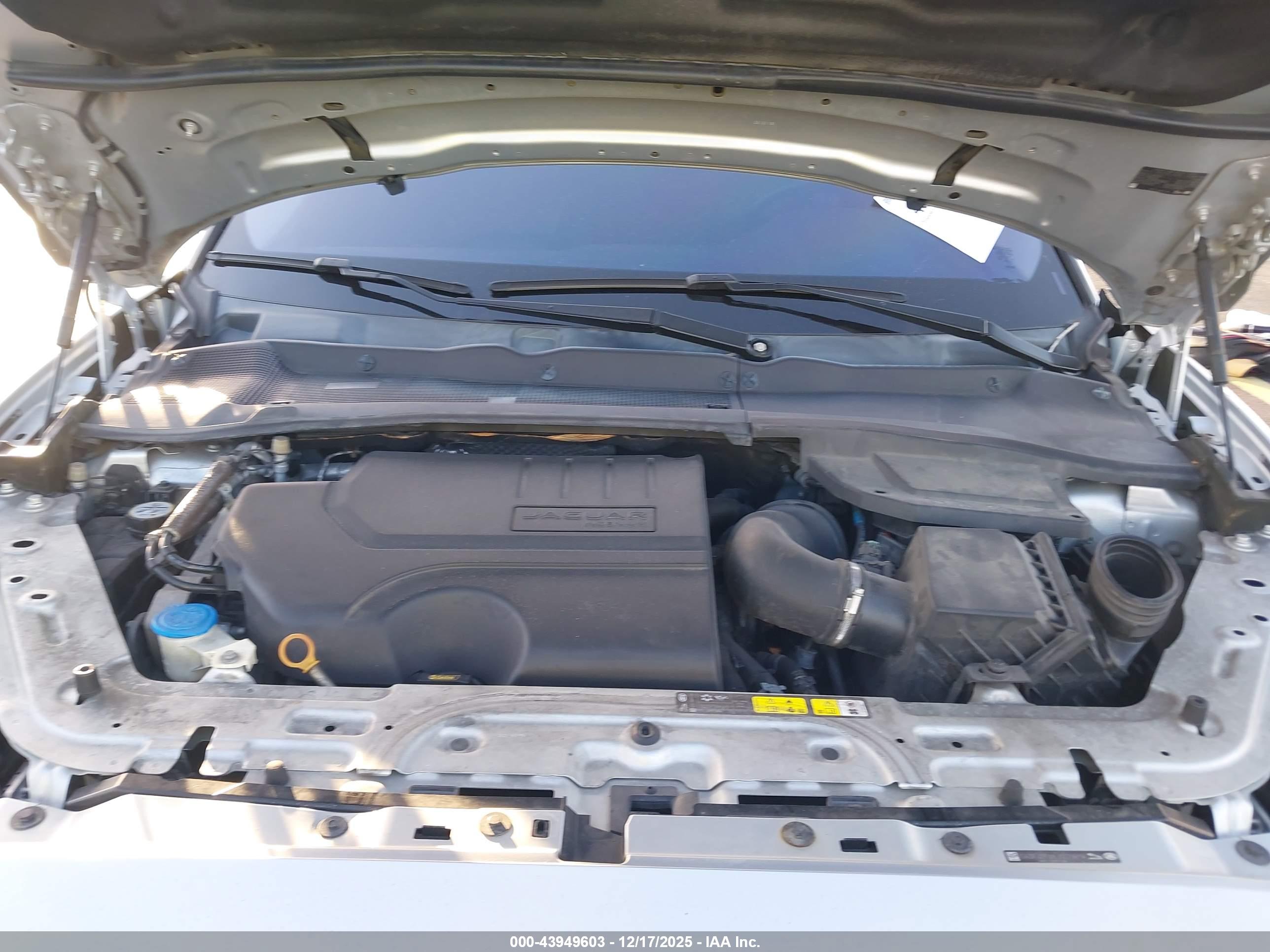 JAGUAR E-PACE image 10
