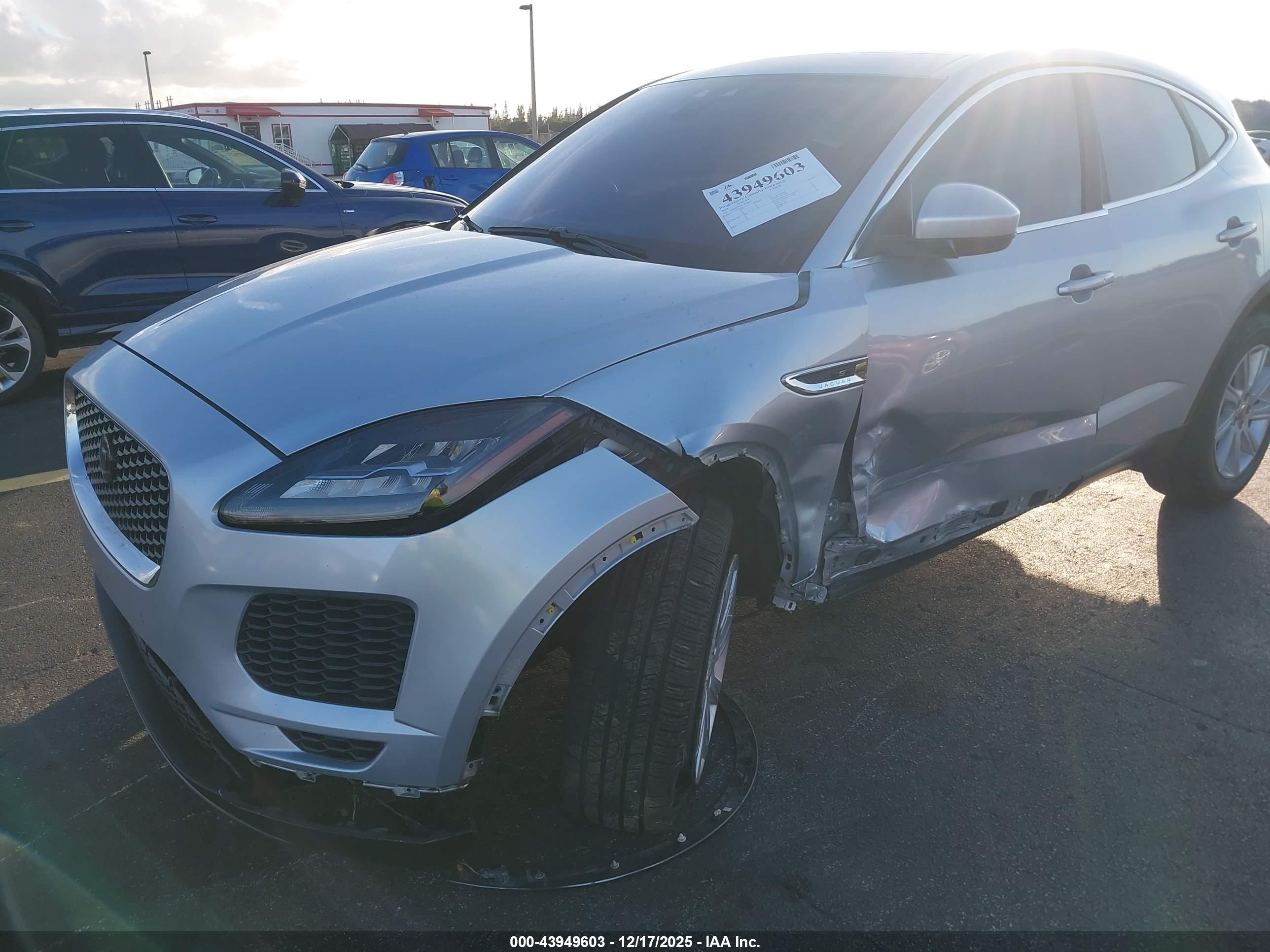 JAGUAR E-PACE image 6