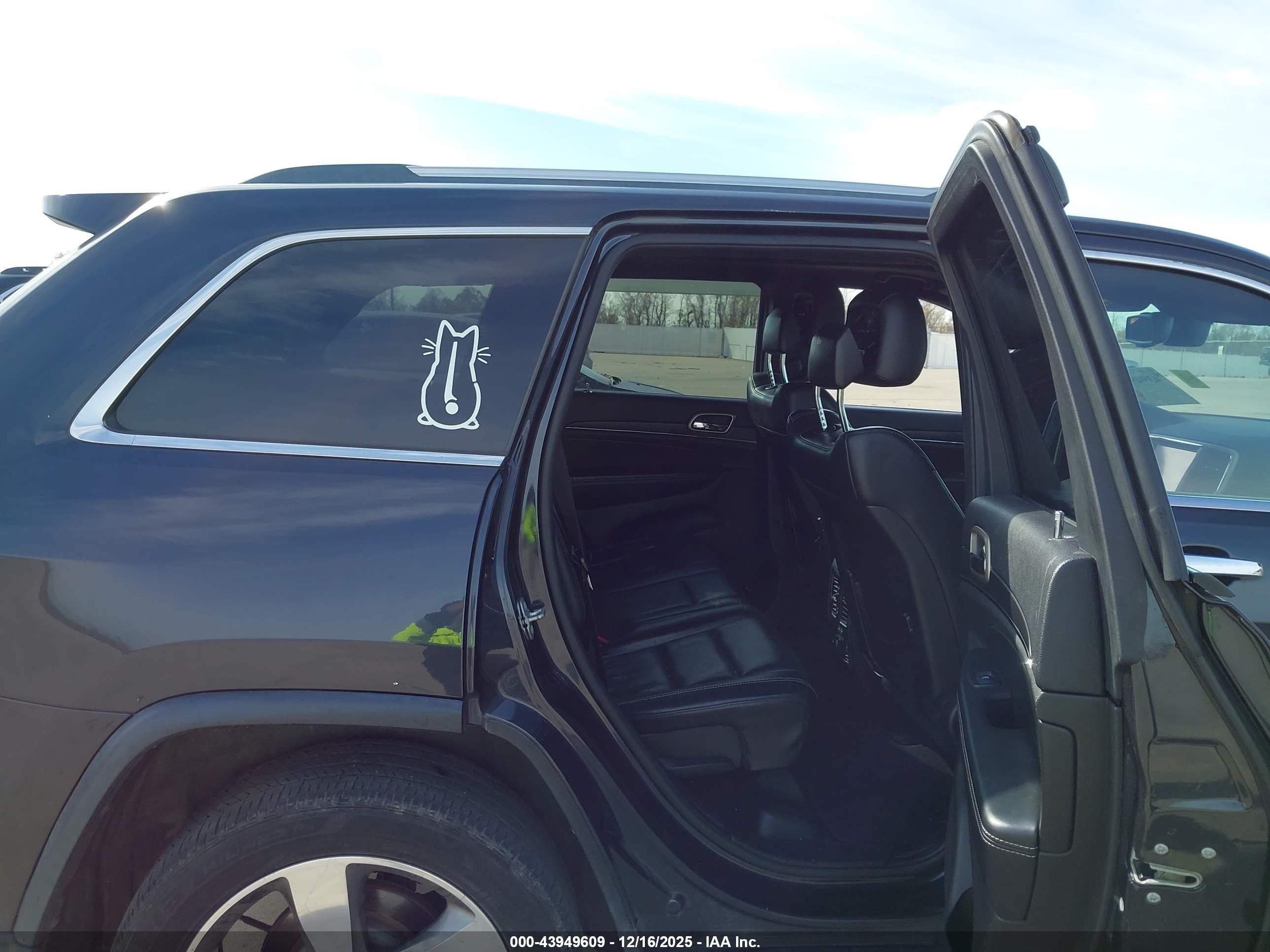 JEEP GRAND image 8