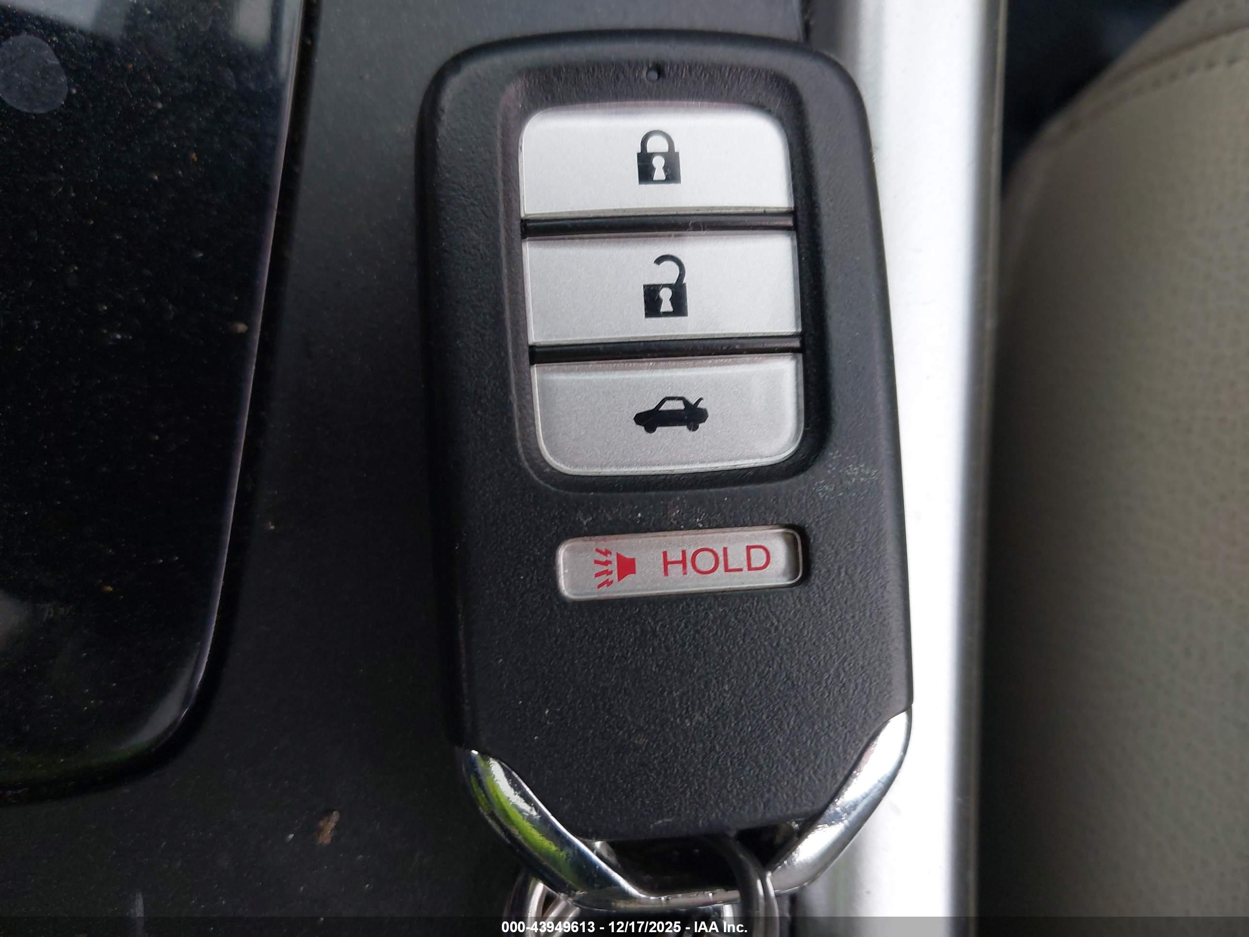 HONDA ACCORD image 11