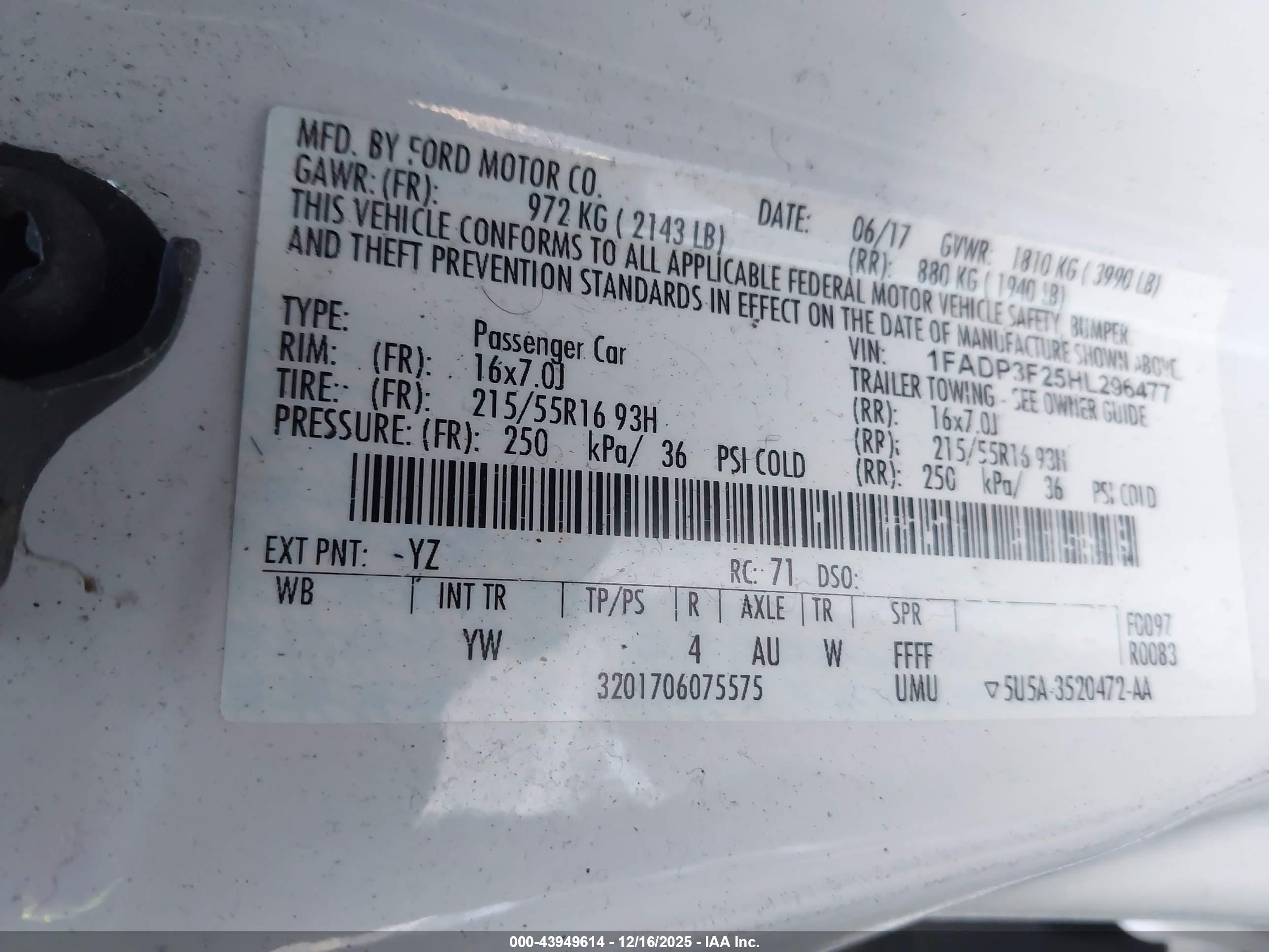 FORD FOCUS image 9