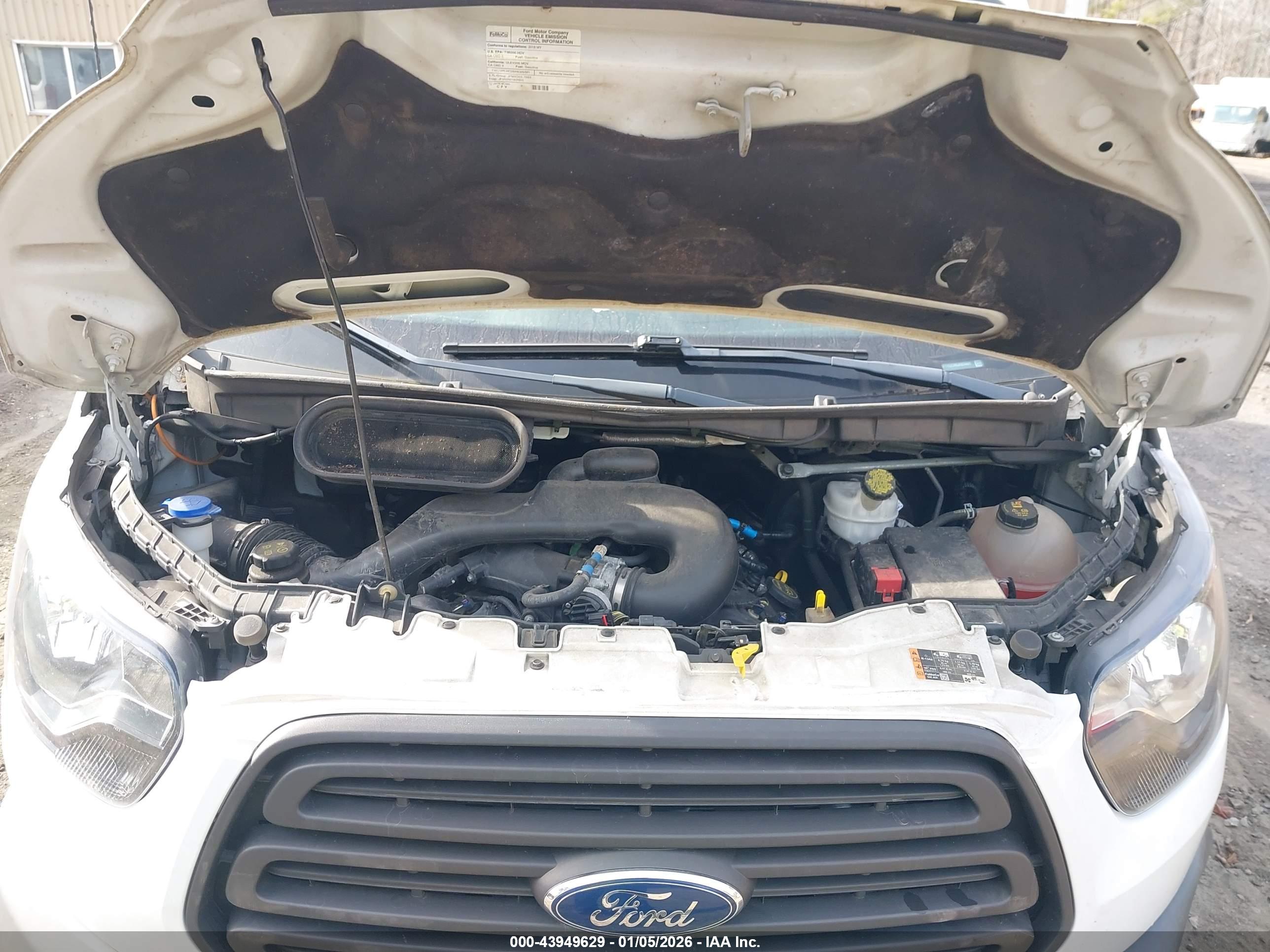 FORD TRANSIT-150 image 10