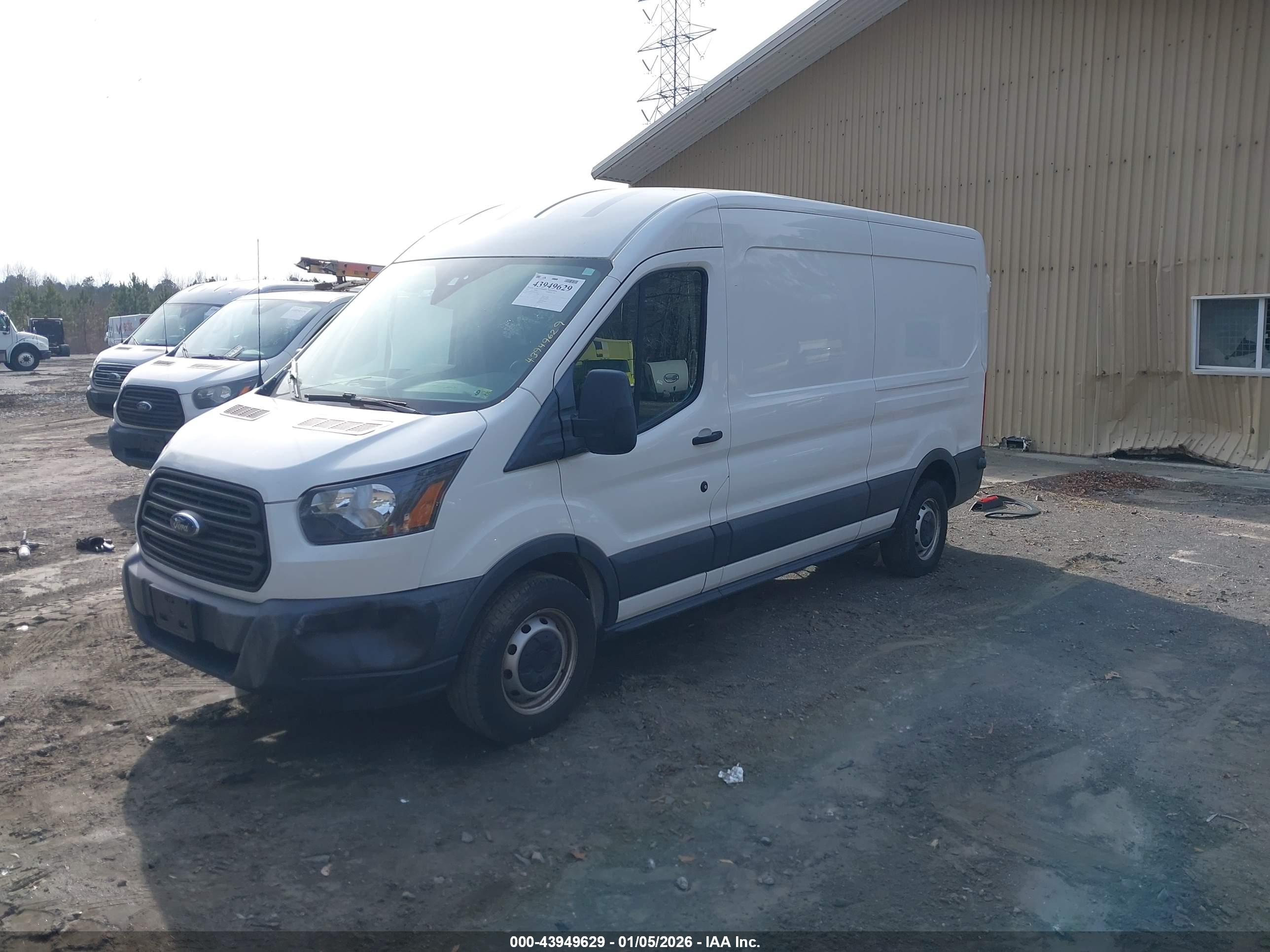 FORD TRANSIT-150 image 2