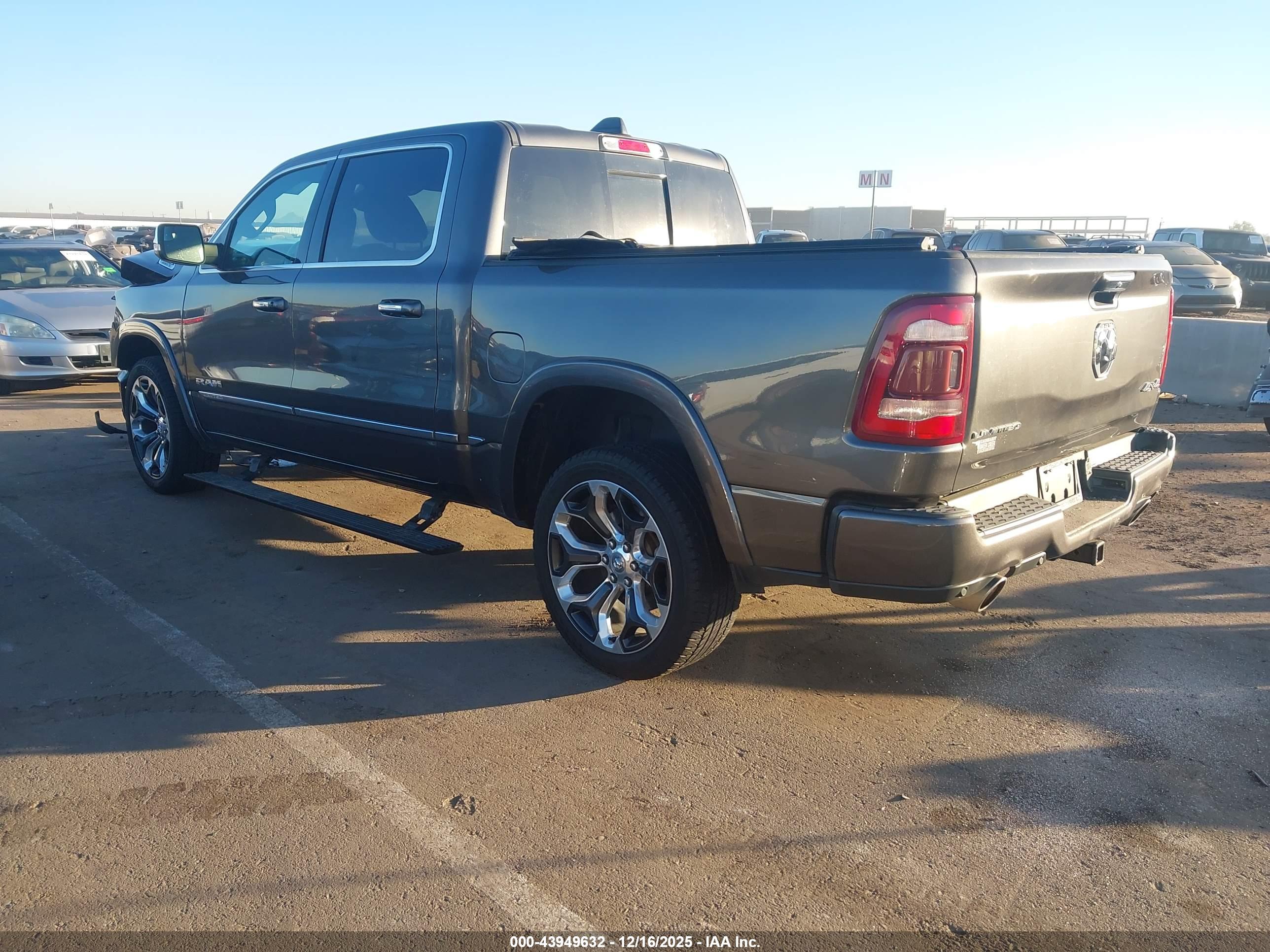RAM 1500 image 3