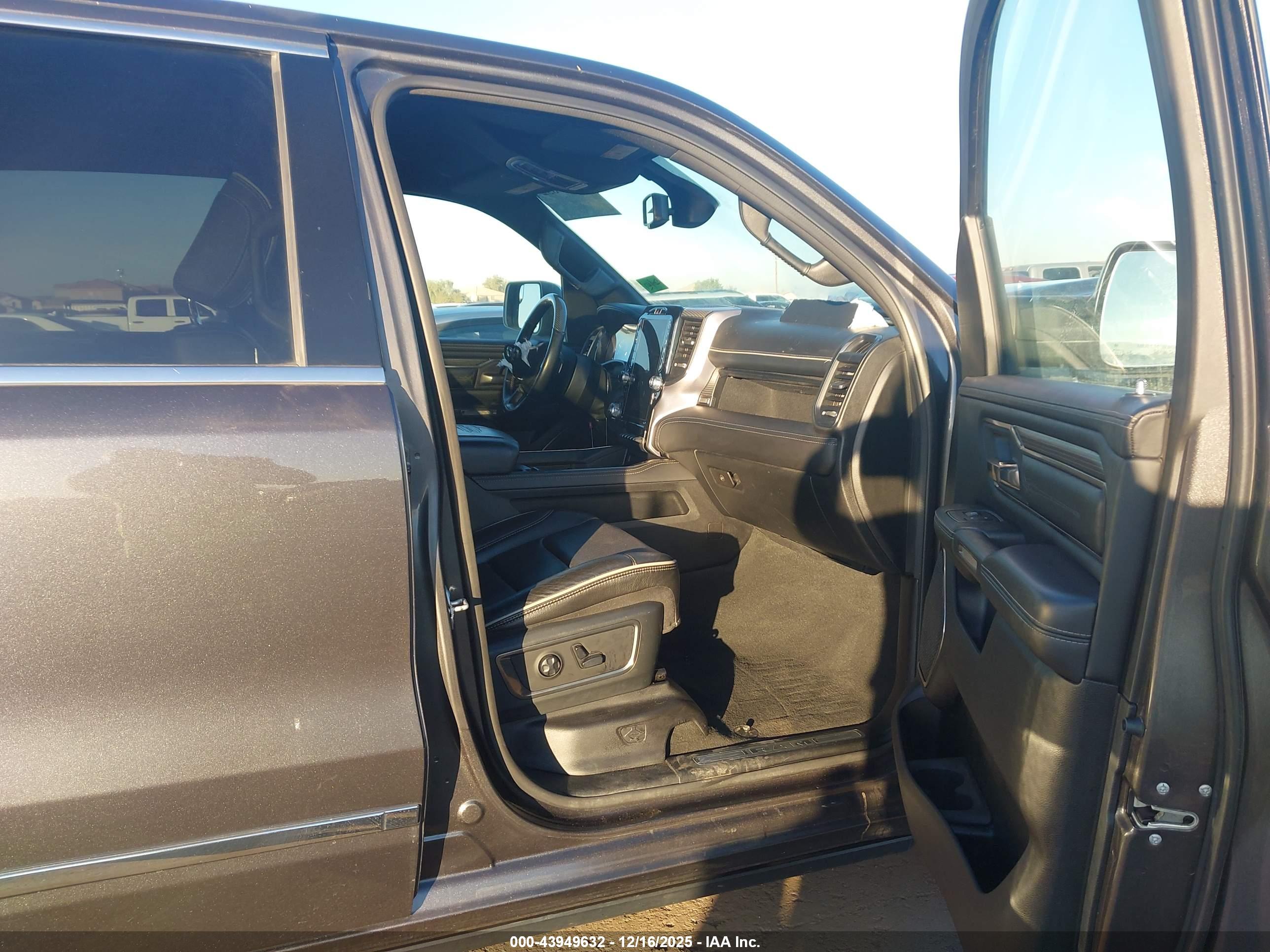 RAM 1500 image 5