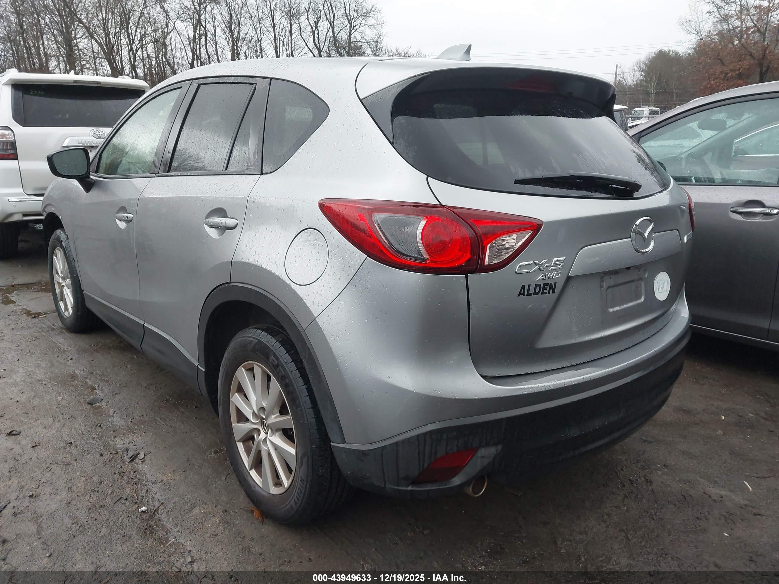 MAZDA CX-5 image 3
