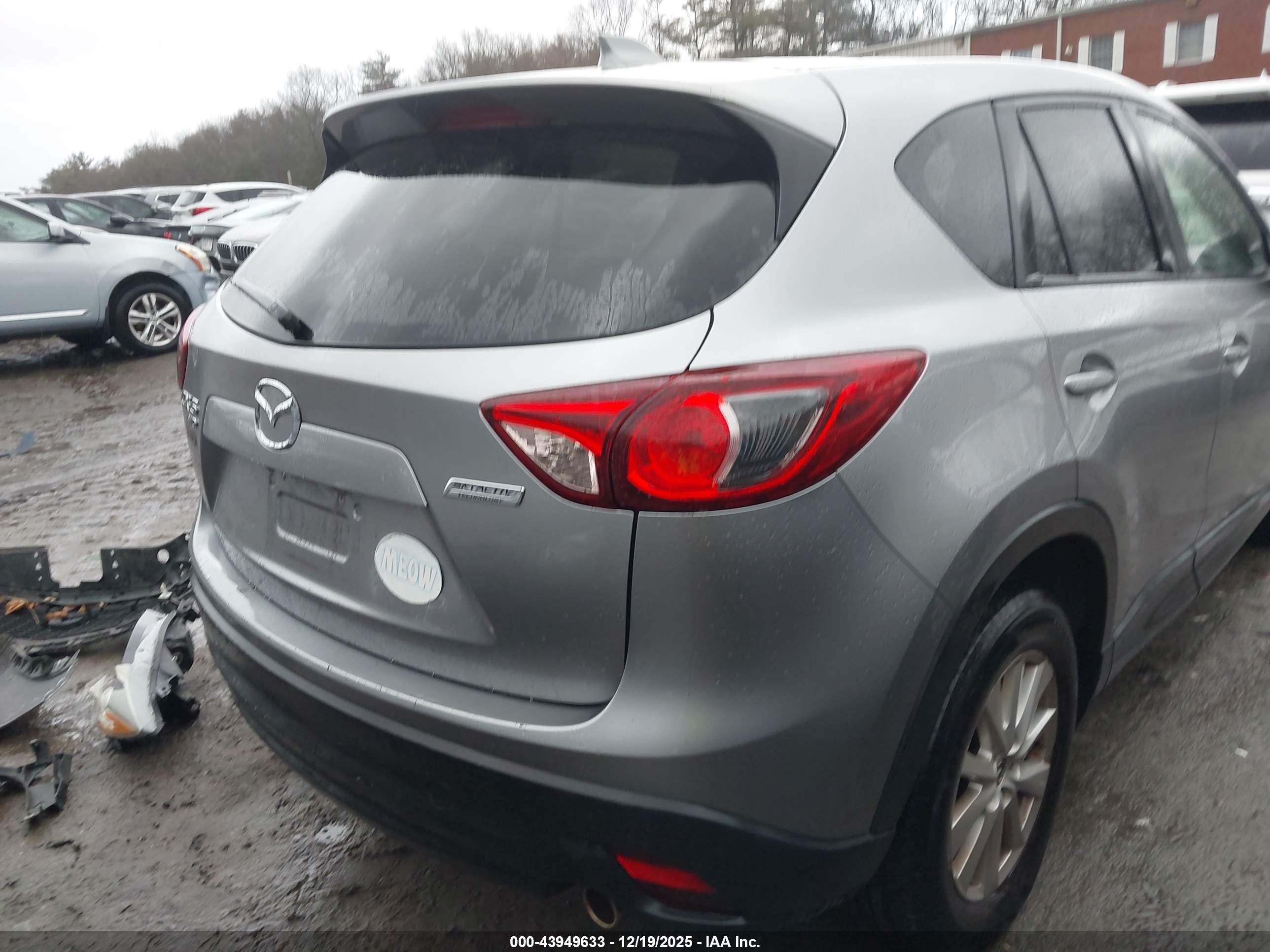 MAZDA CX-5 image 4