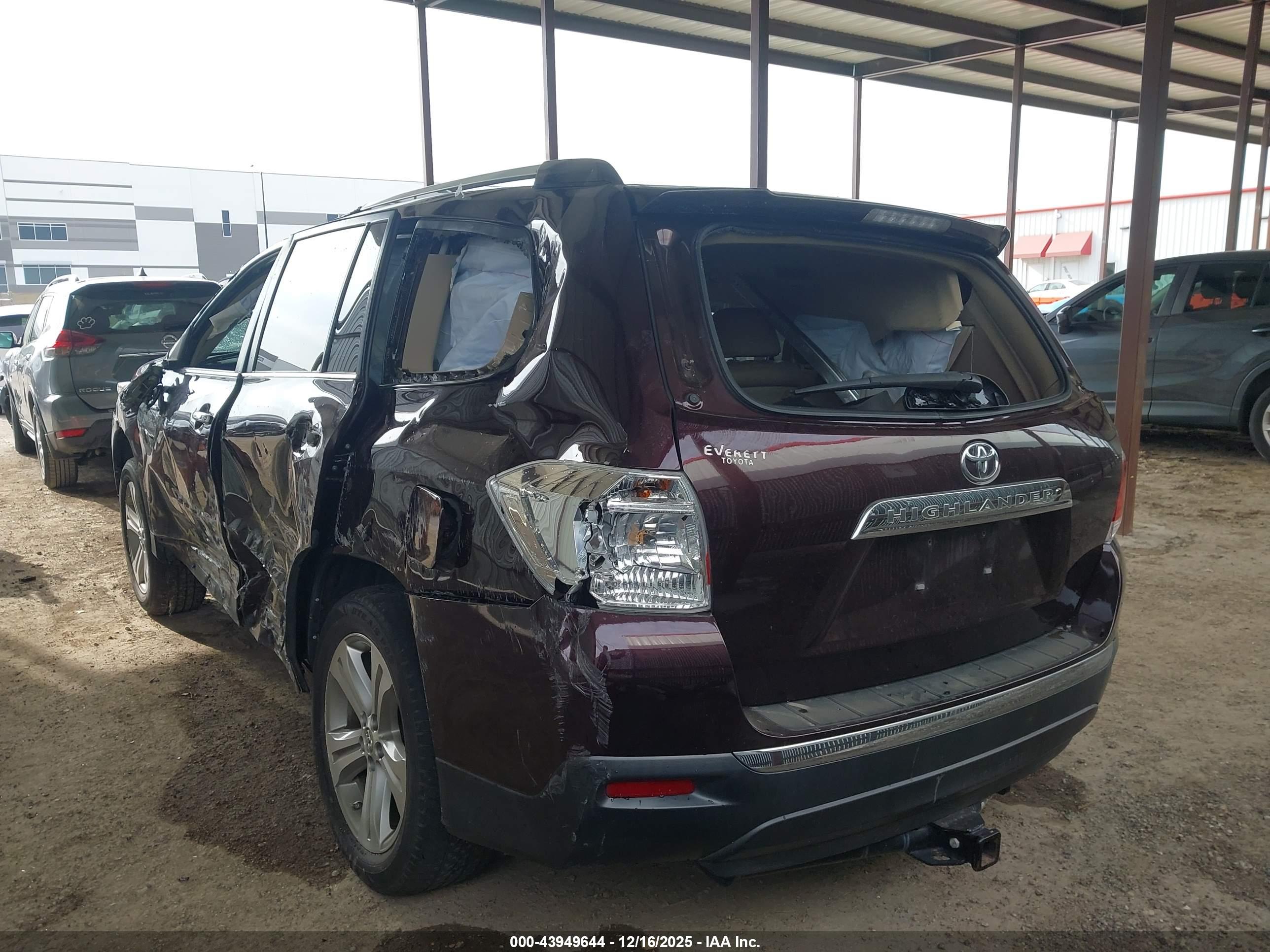 TOYOTA HIGHLANDER image 3