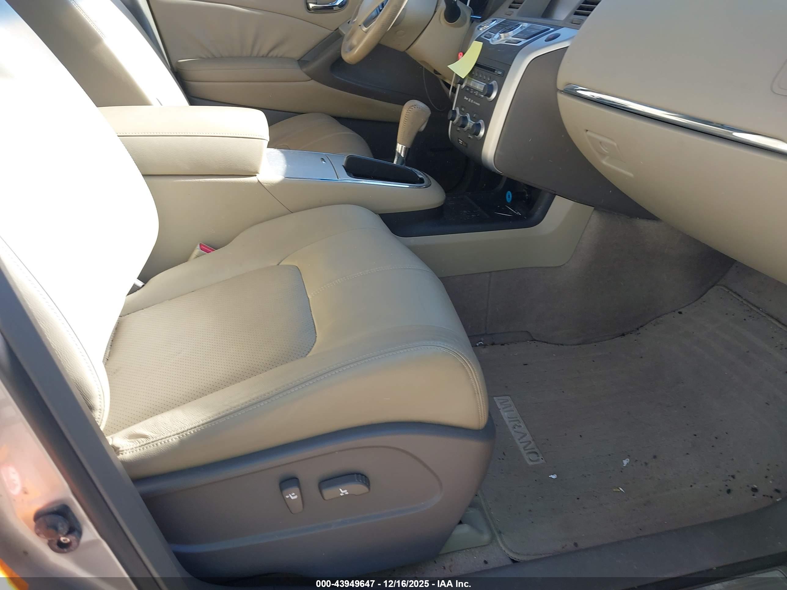 NISSAN MURANO image 5