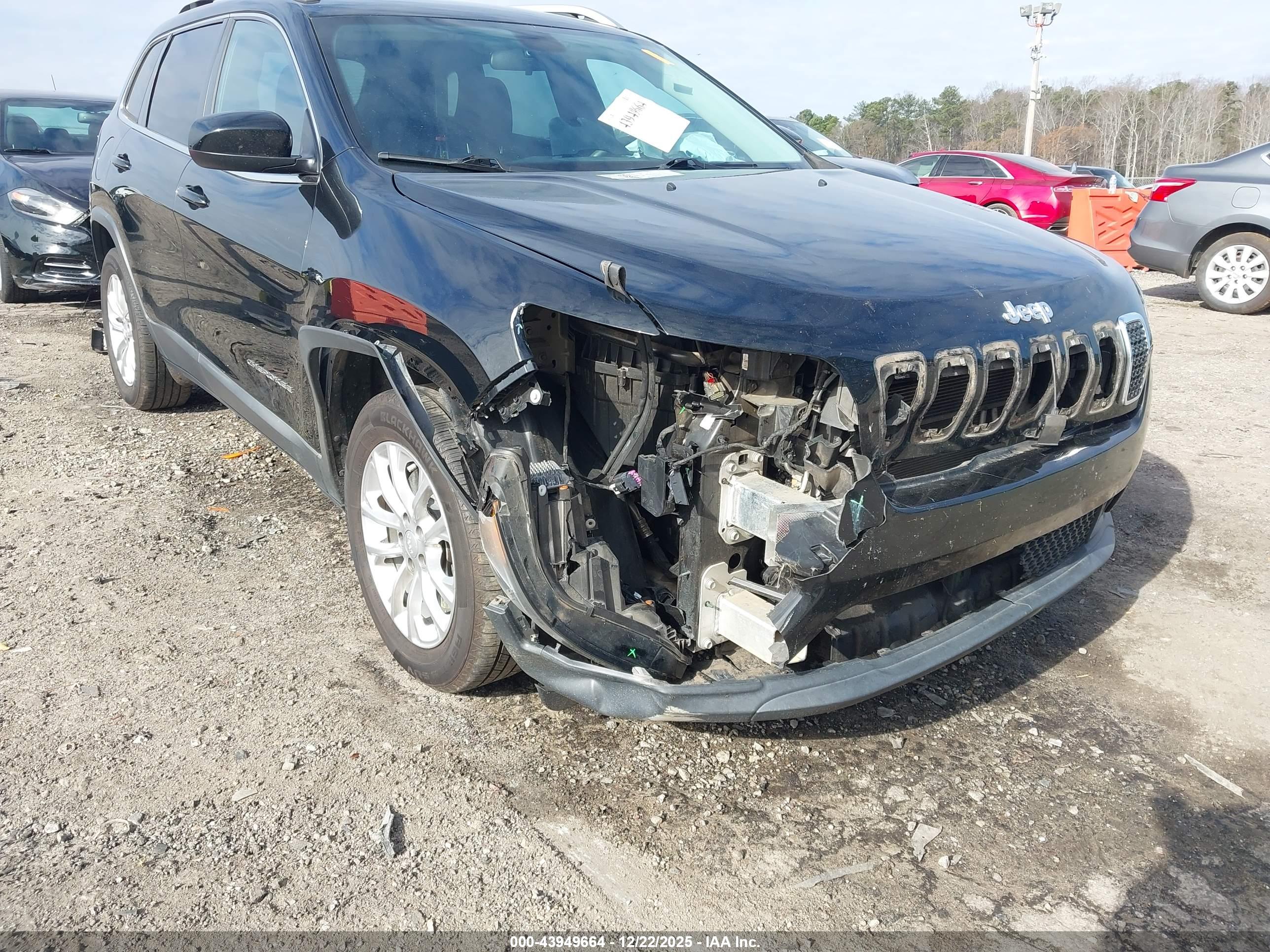 JEEP CHEROKEE image 6