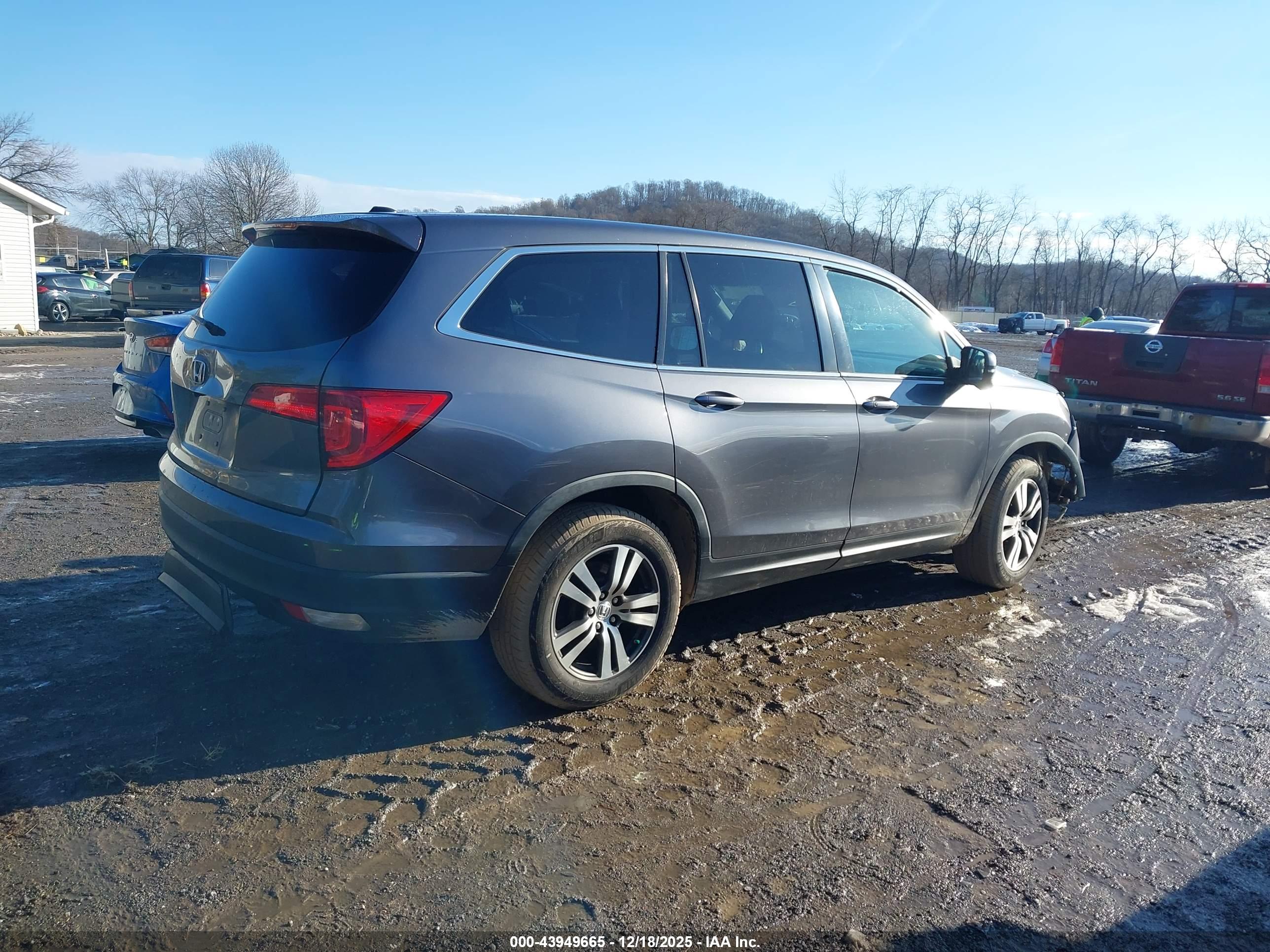 HONDA PILOT image 4
