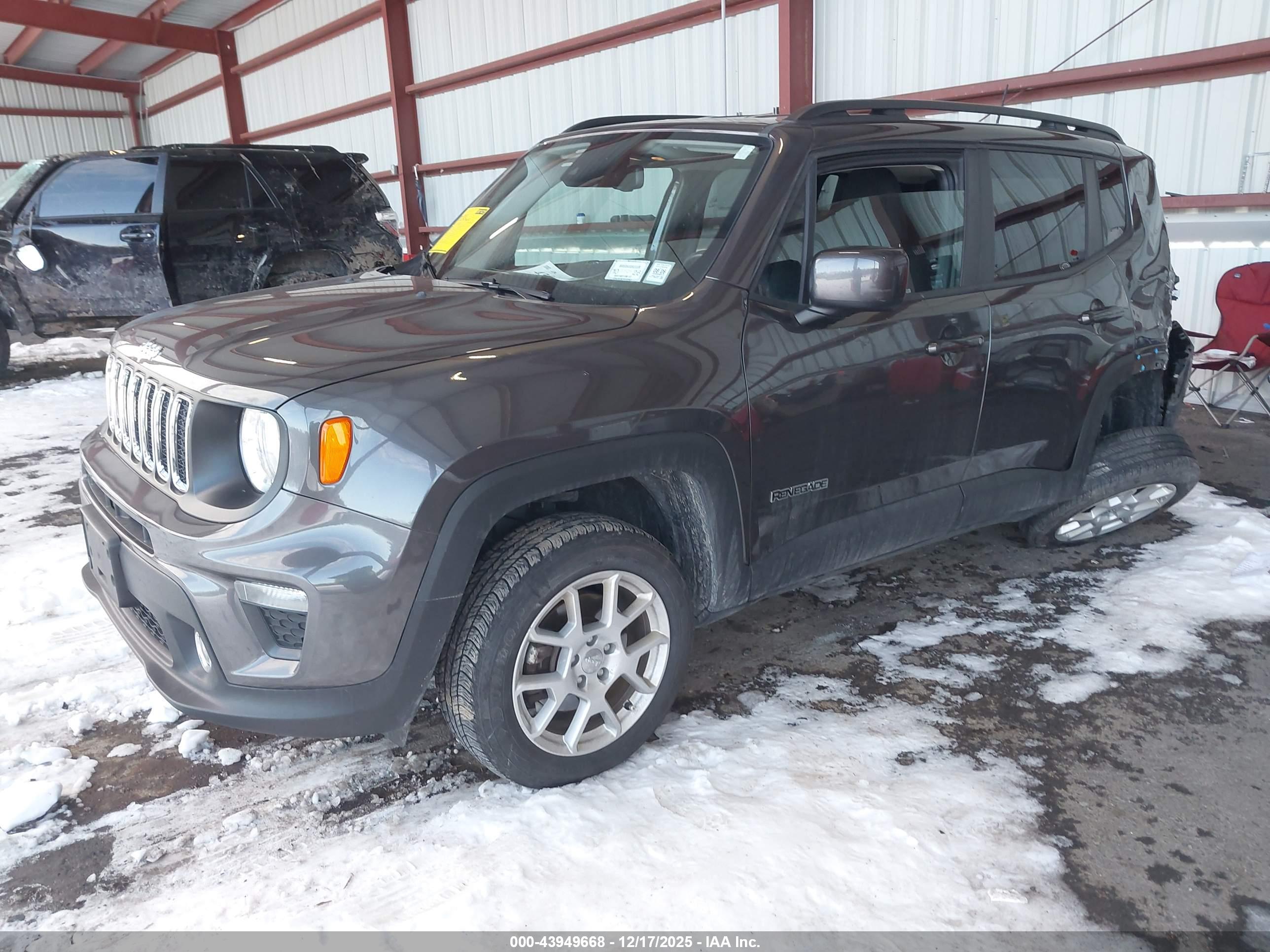 JEEP RENEGADE image 2