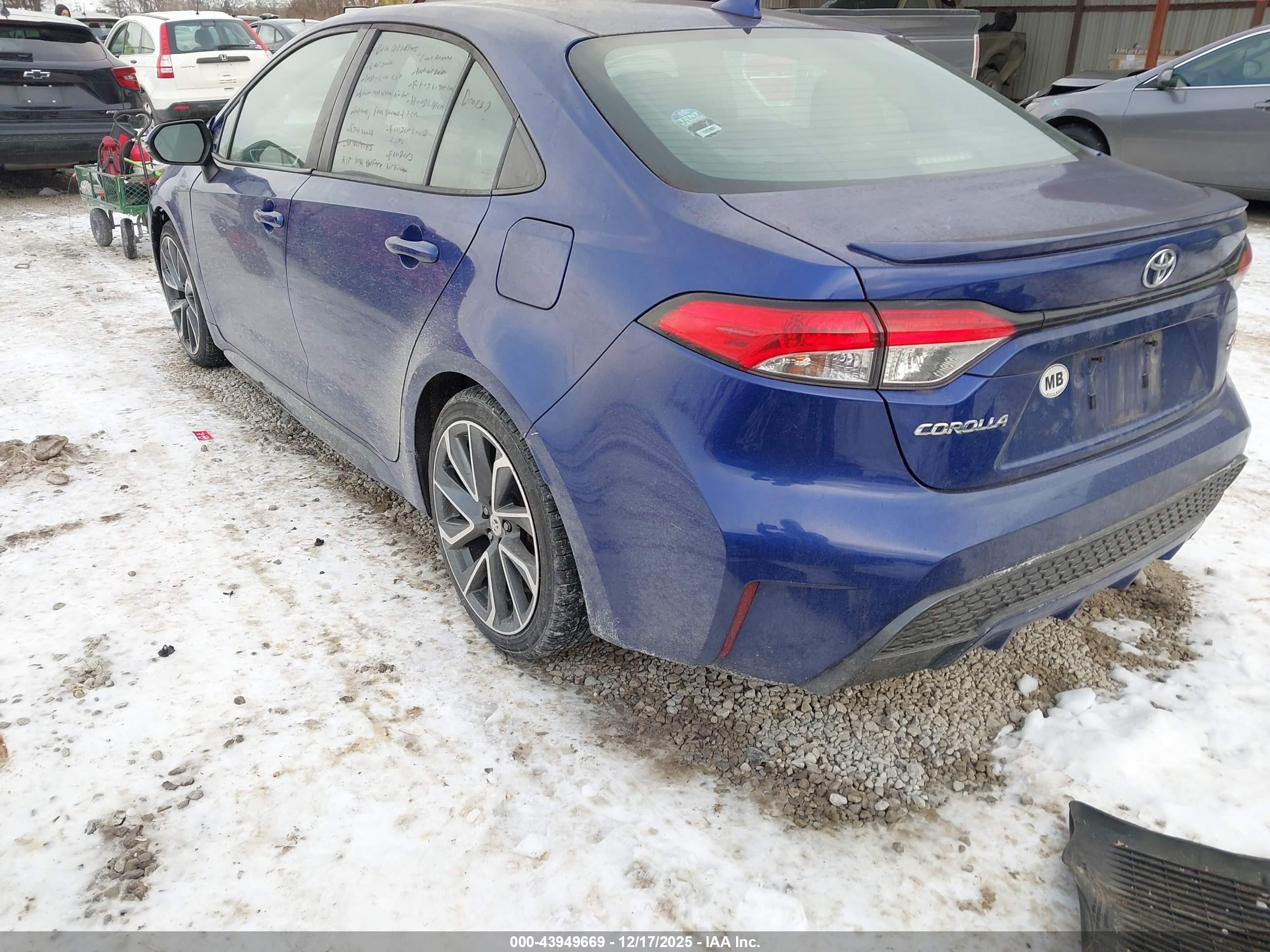 TOYOTA COROLLA image 3