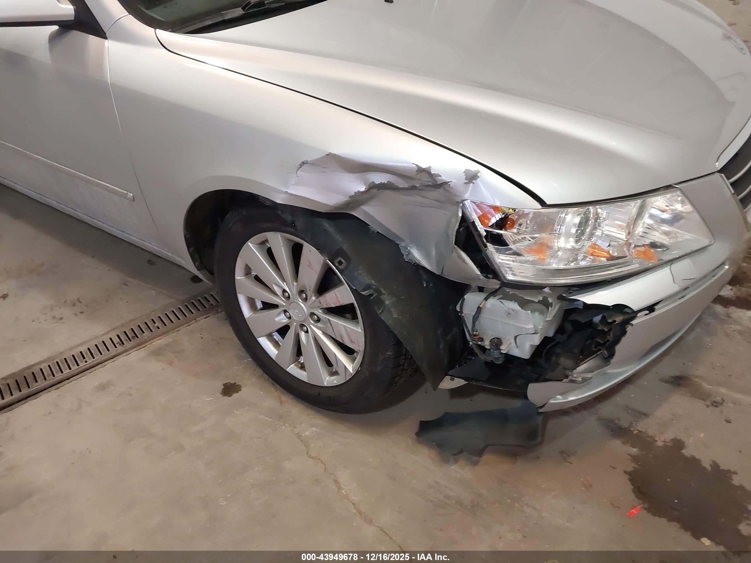 HYUNDAI SONATA image 6