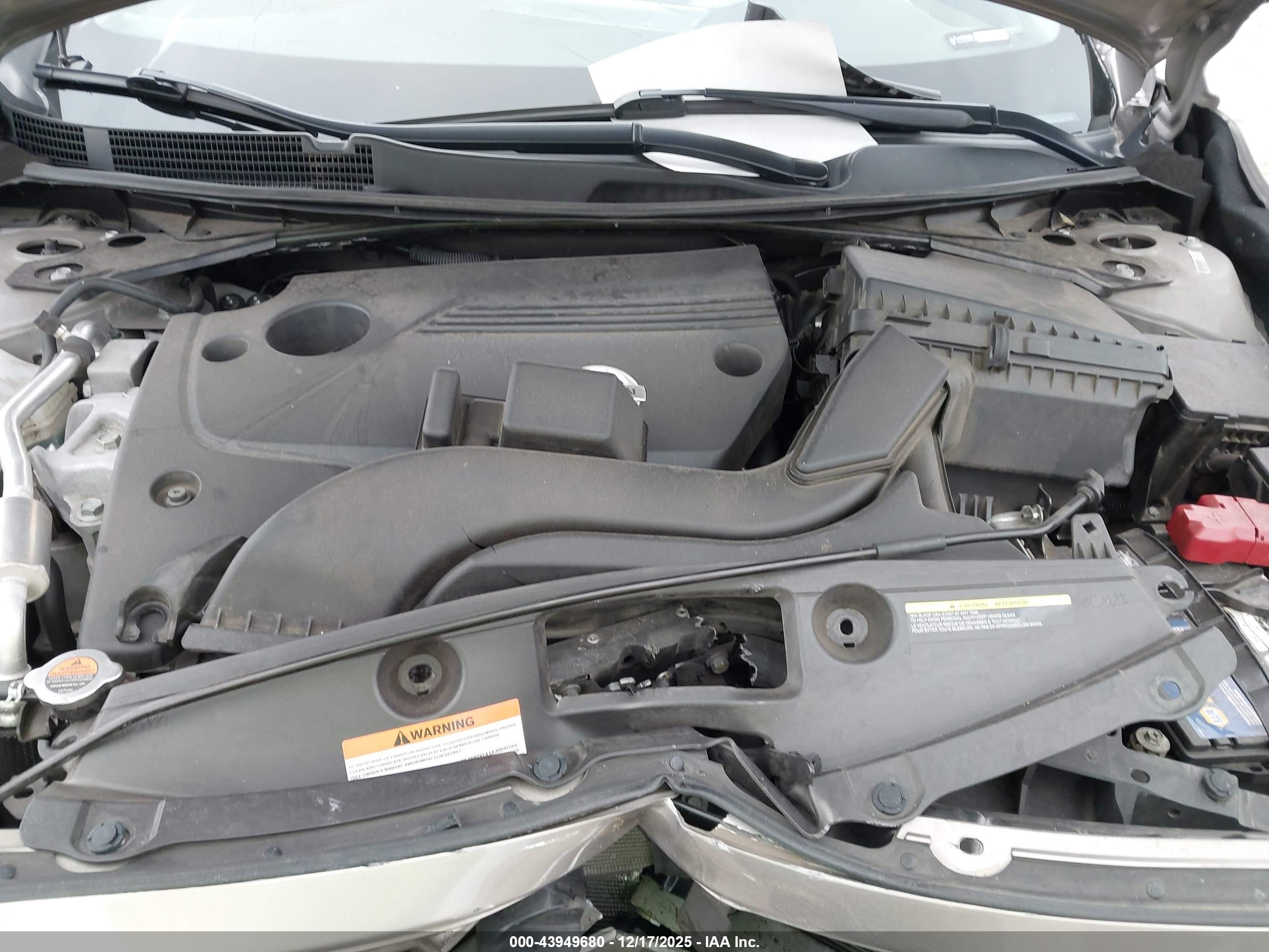 NISSAN ALTIMA image 10