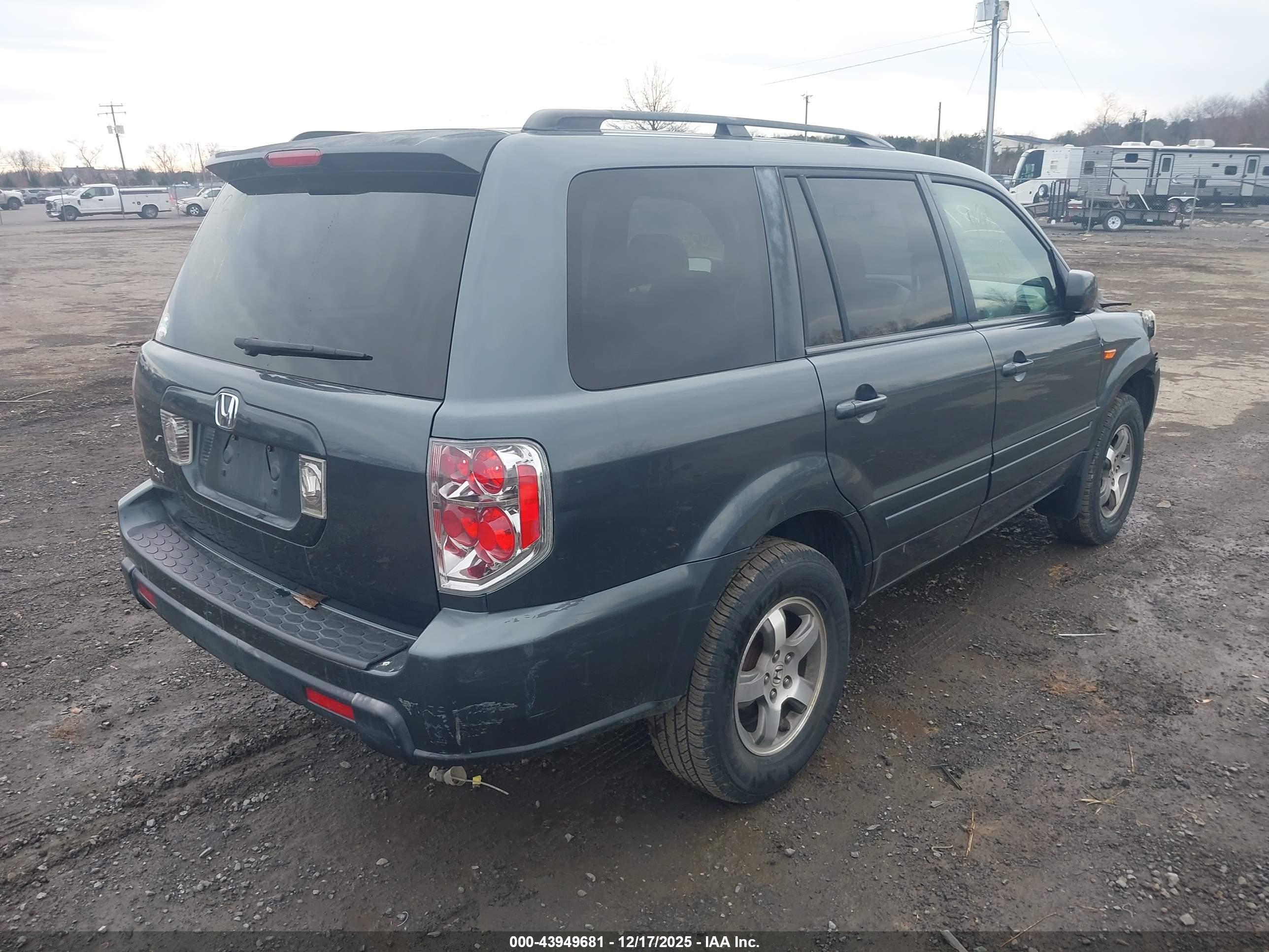 HONDA PILOT image 4