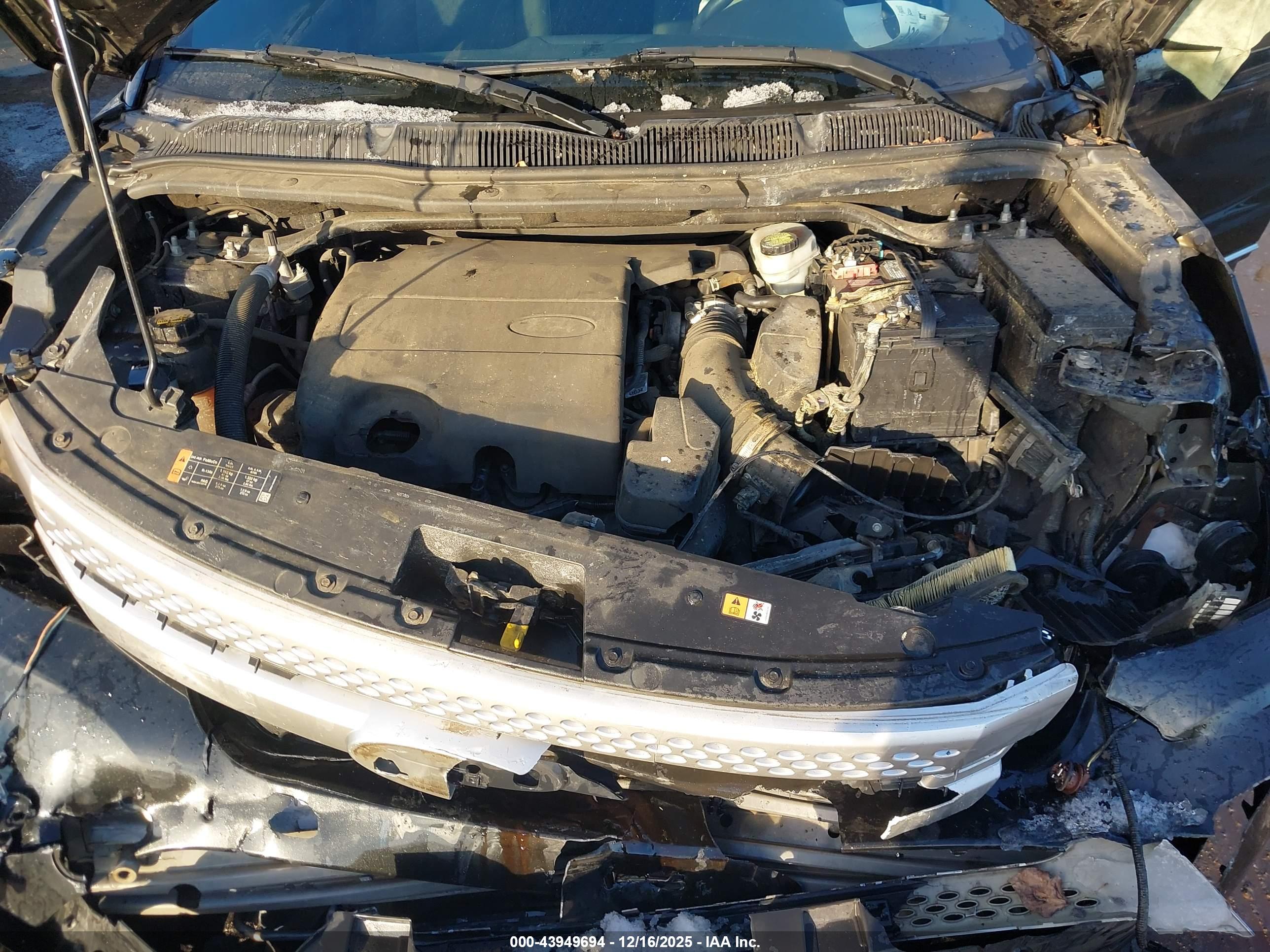FORD EXPLORER image 10