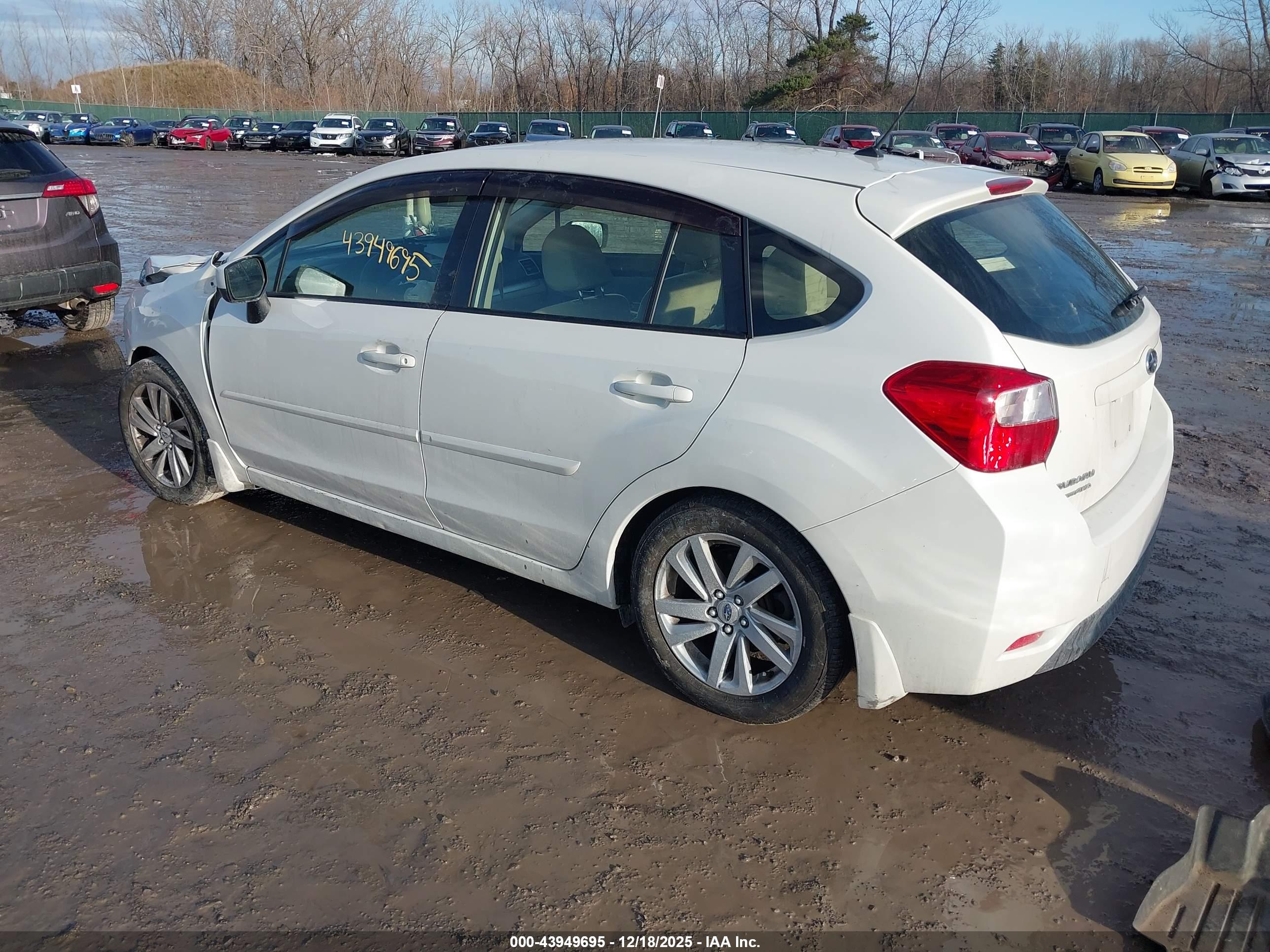SUBARU IMPREZA image 3