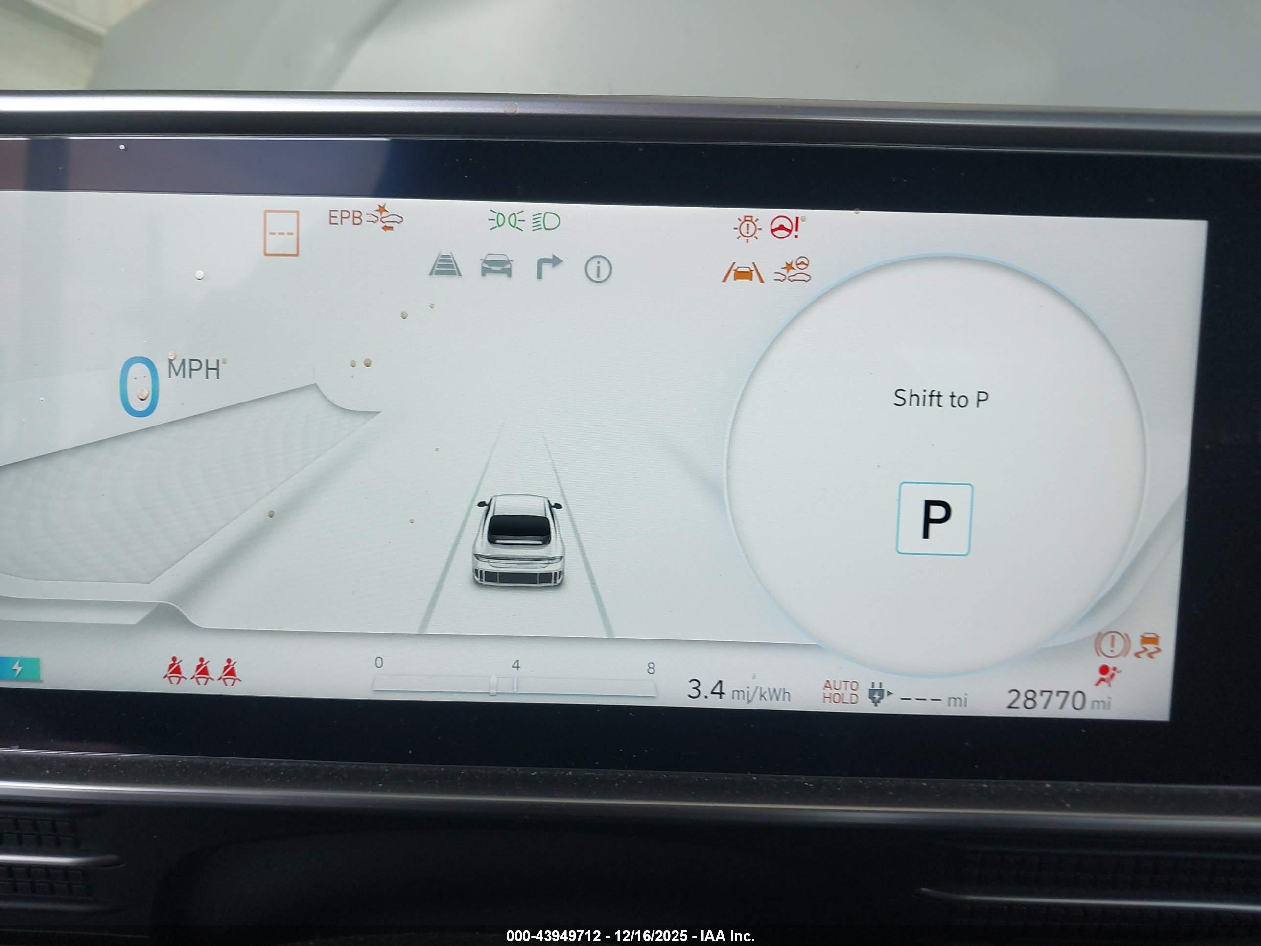 HYUNDAI IONIQ image 7
