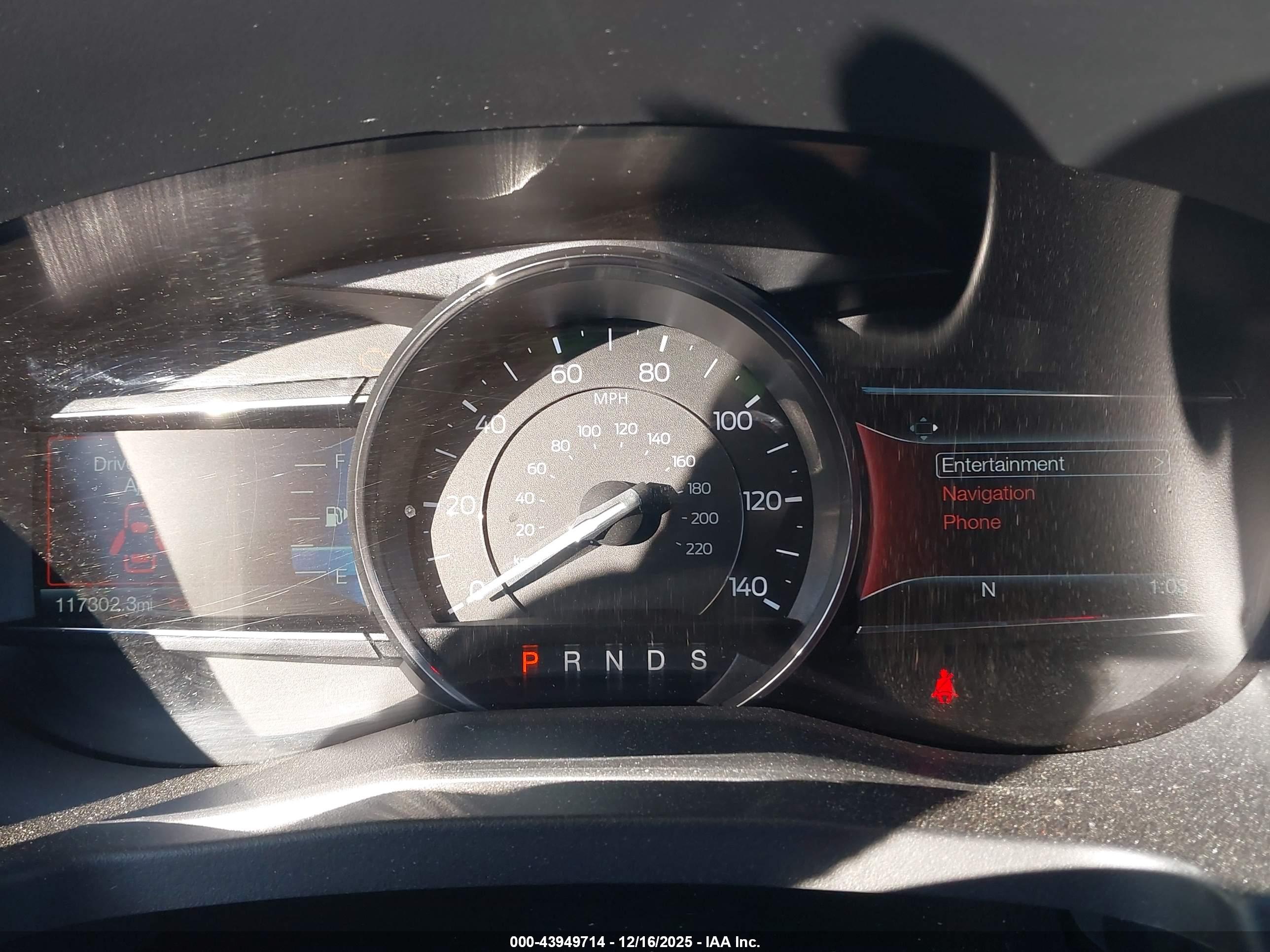 FORD EXPLORER image 7