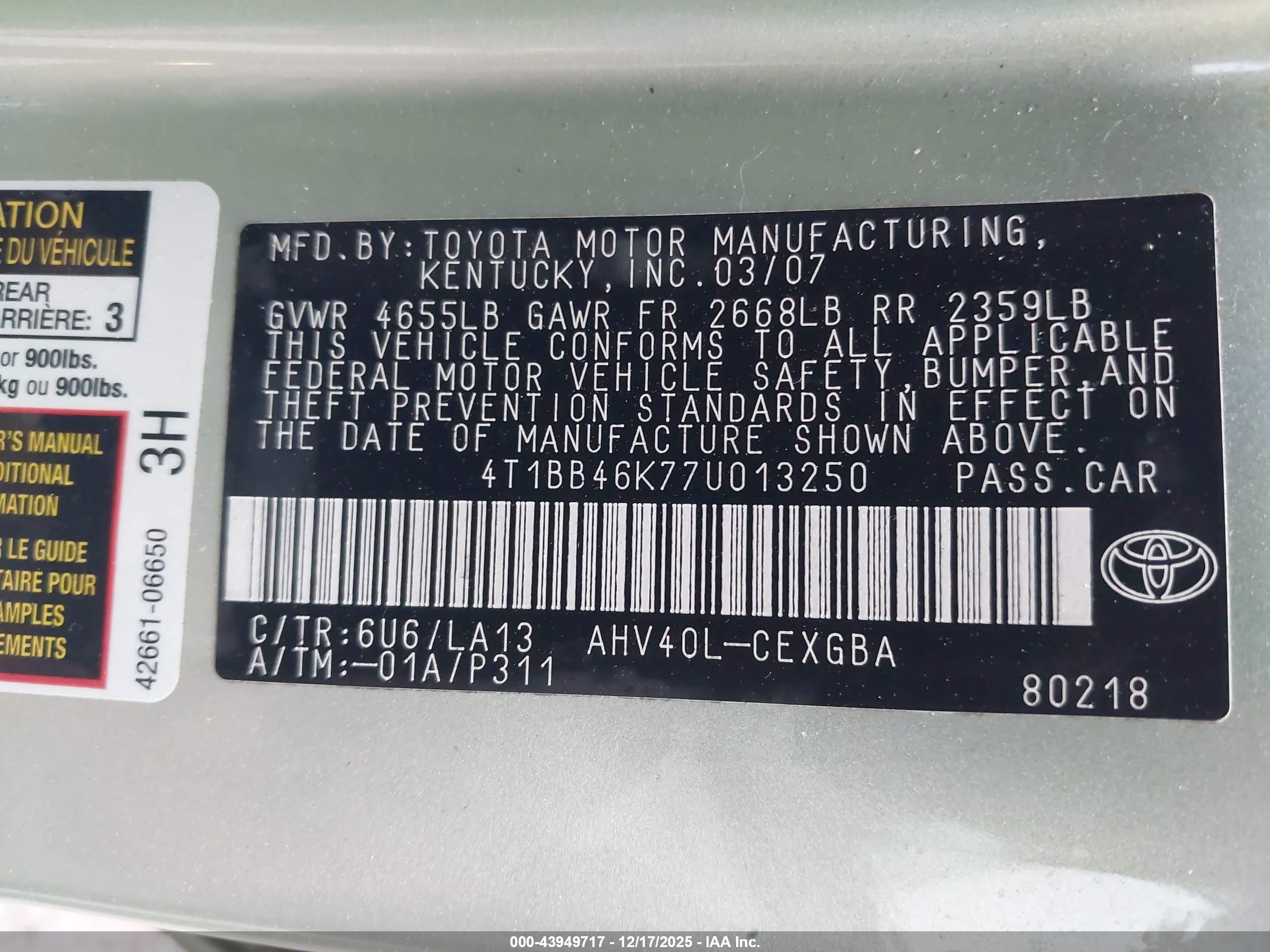 TOYOTA CAMRY image 9
