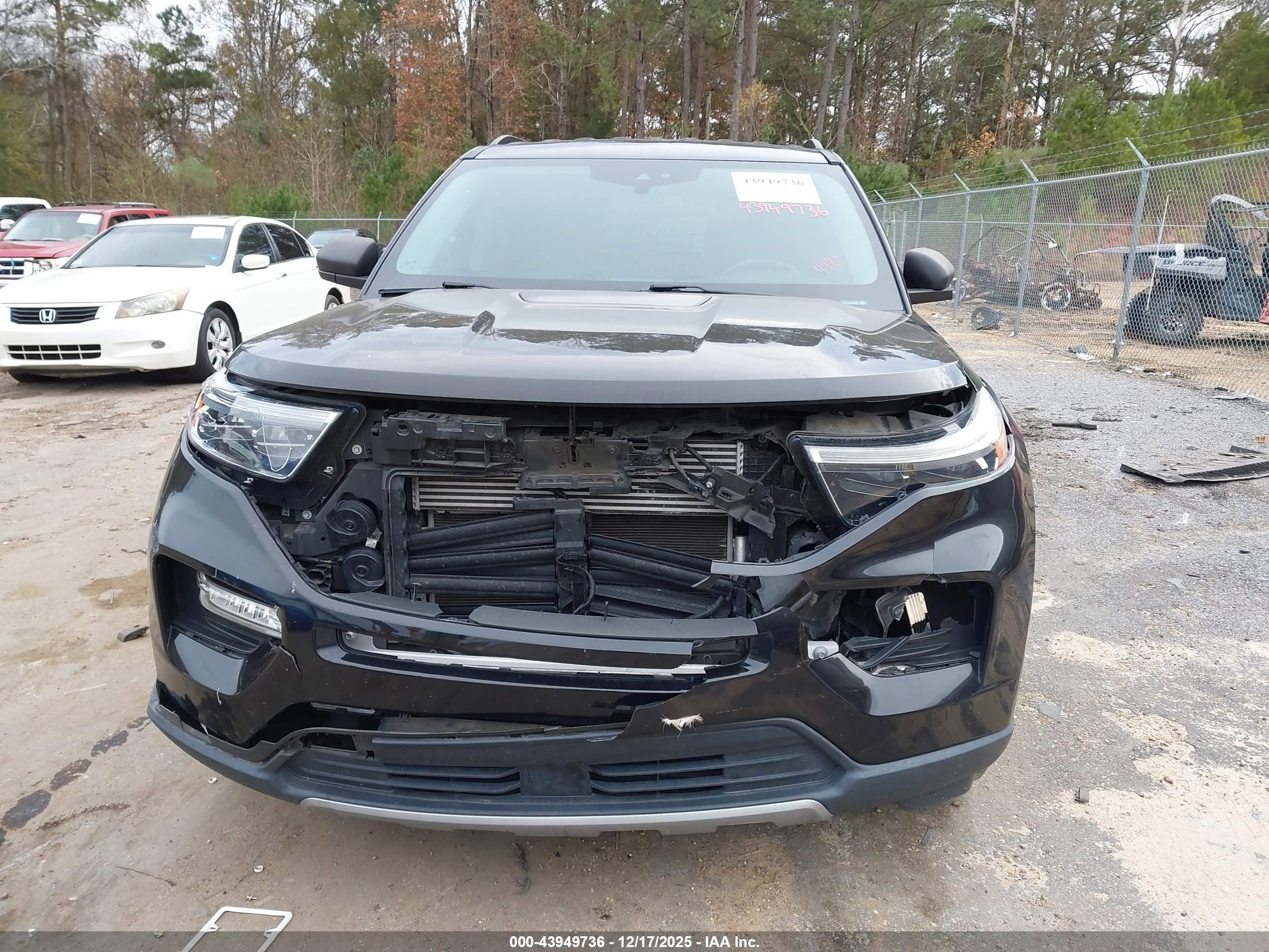 FORD EXPLORER image 6