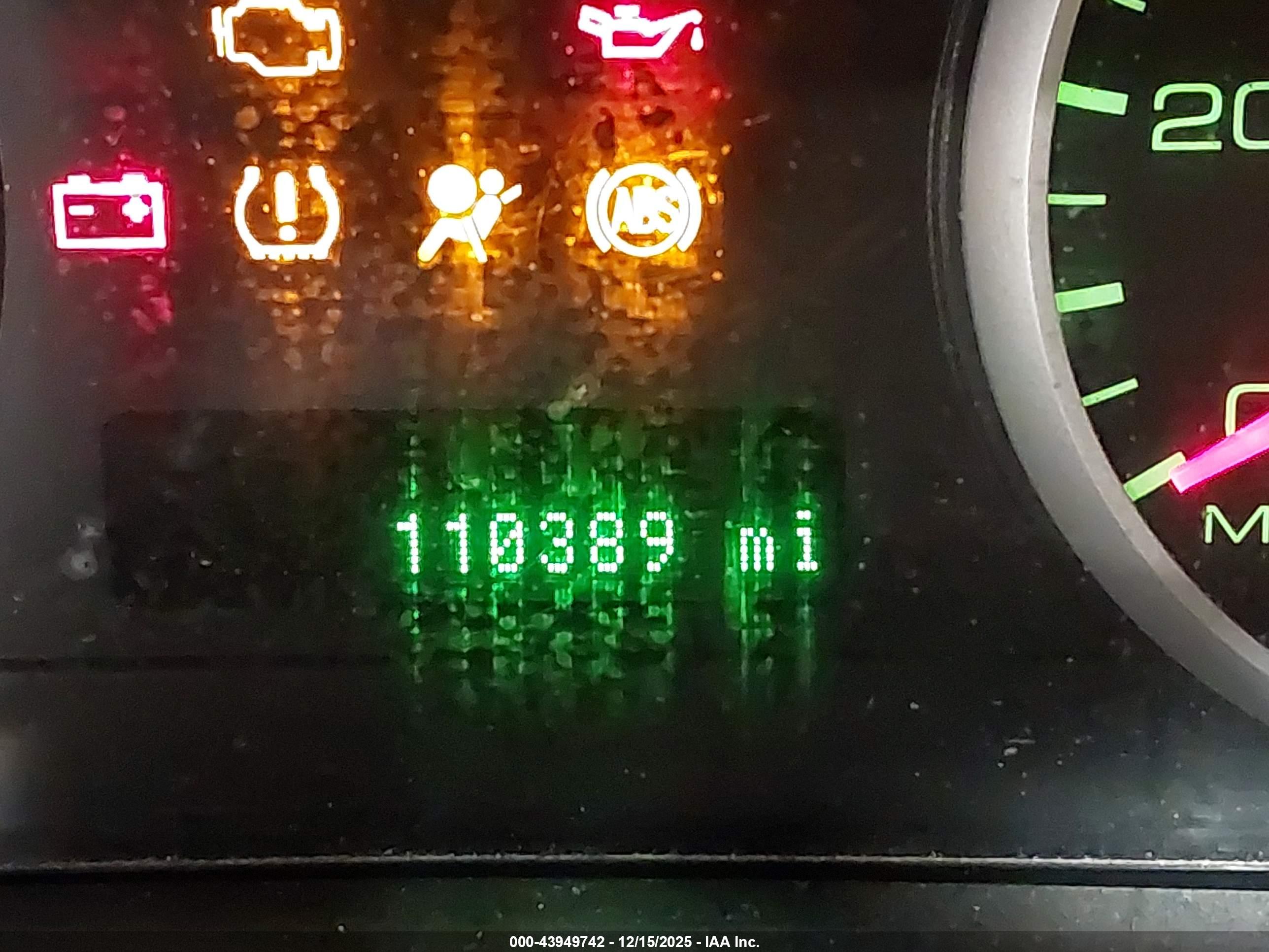 FORD FUSION image 7