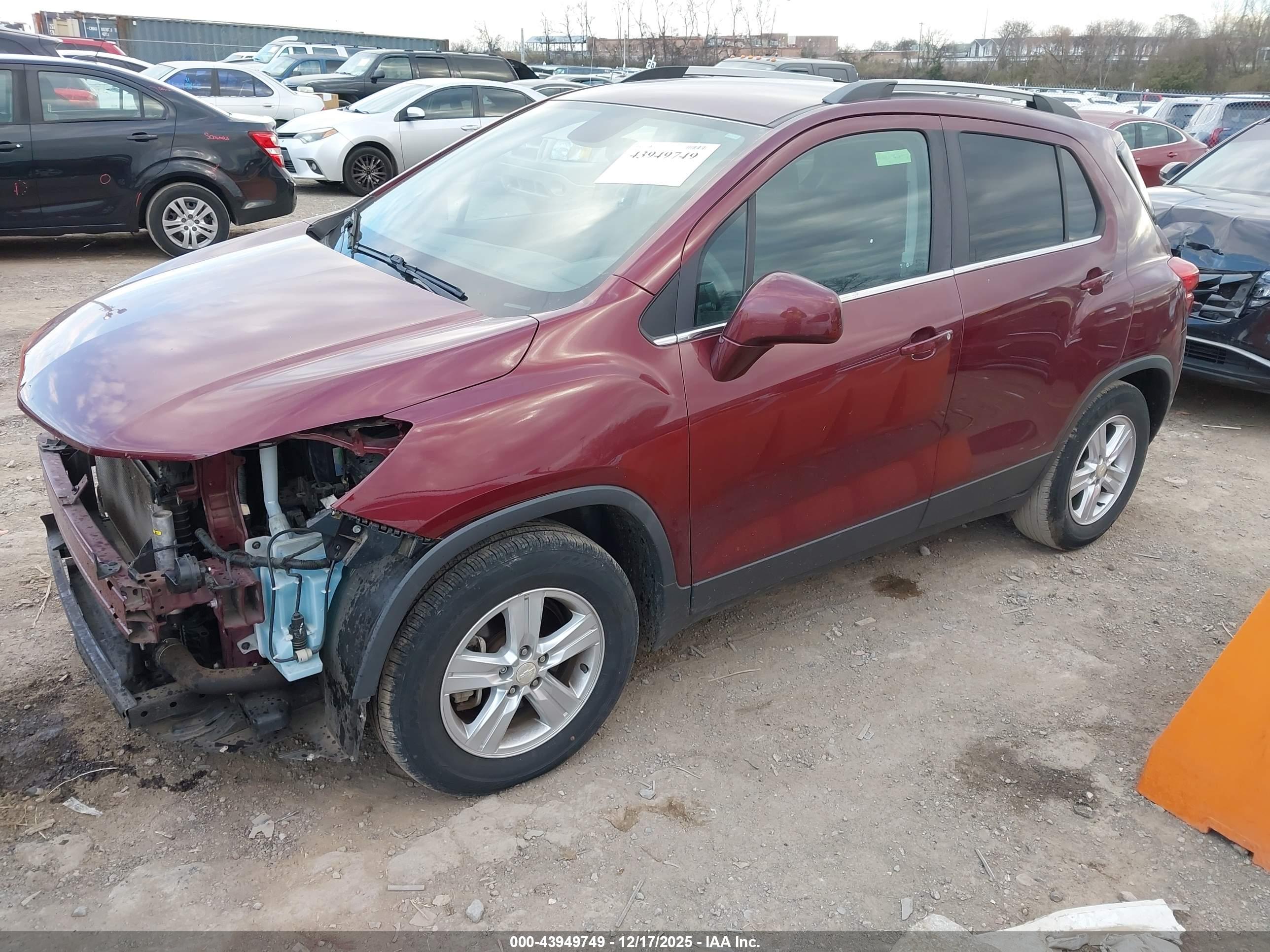 CHEVROLET TRAX image 2