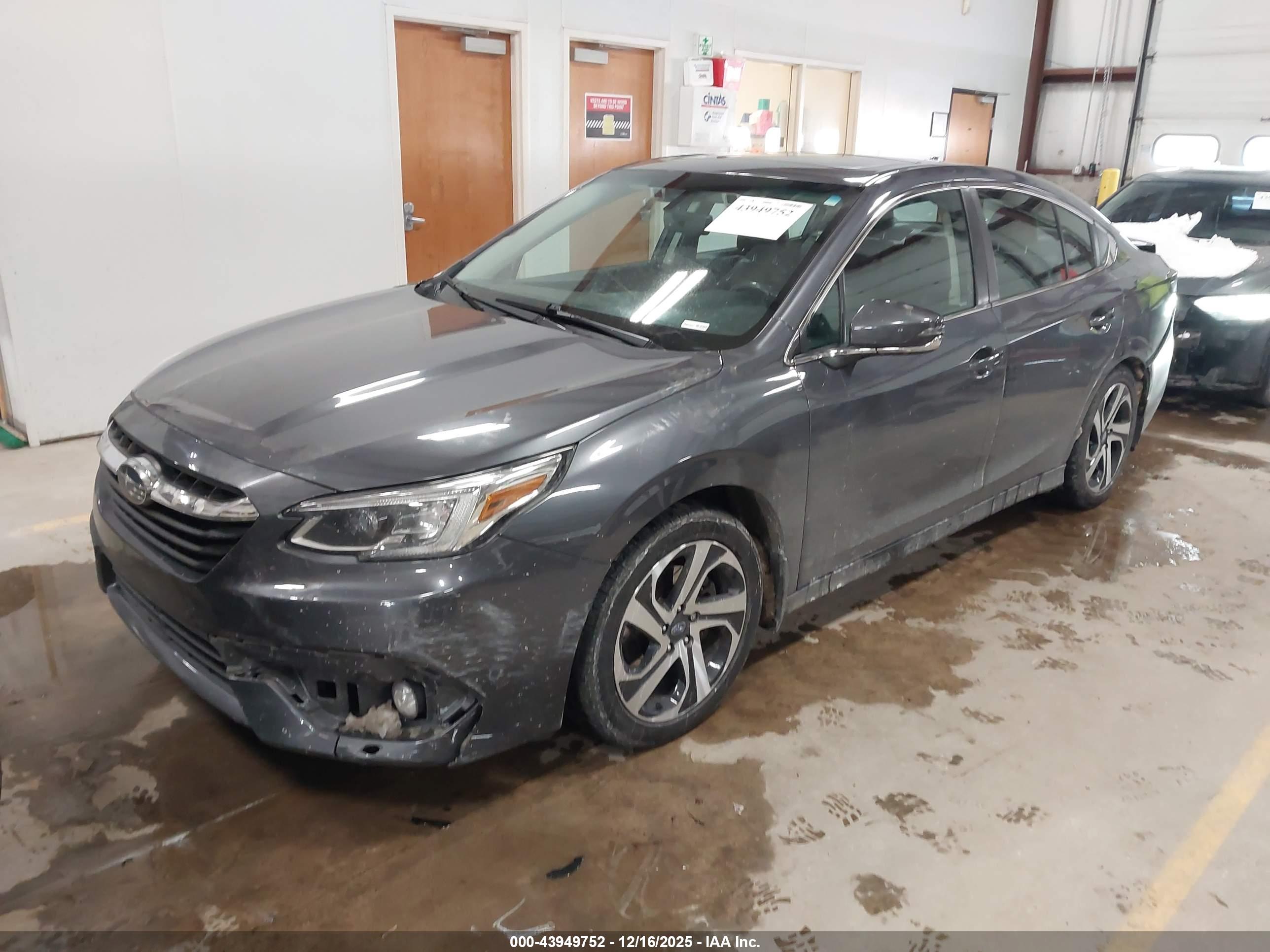 SUBARU LEGACY image 2
